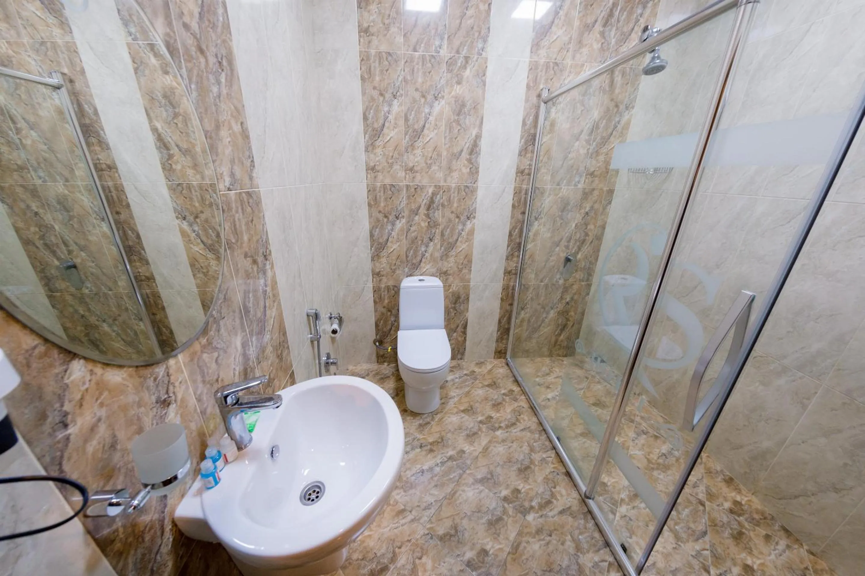 Shower in Royal Sapphire Baku
