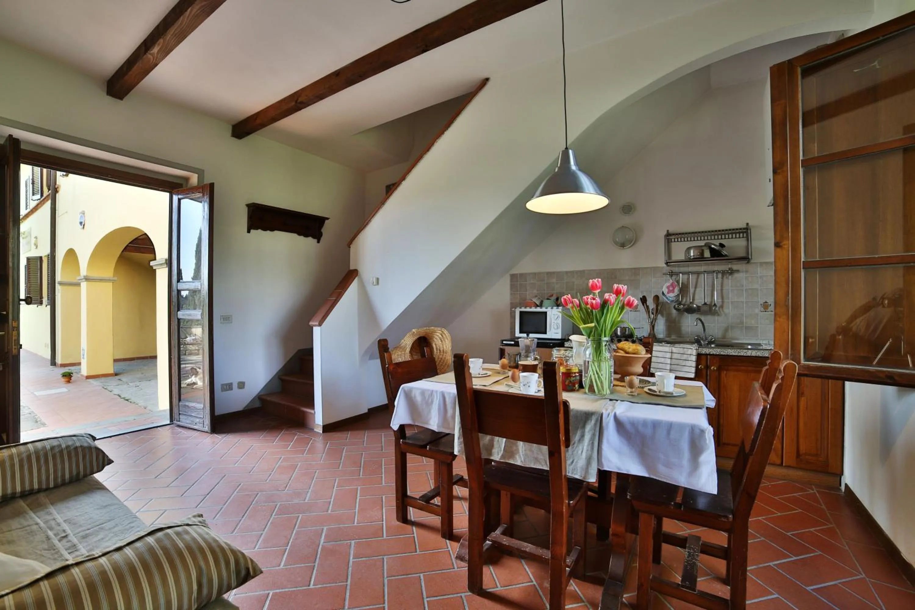 Kitchen or kitchenette in Fattoria Pagnana Suites & Pool