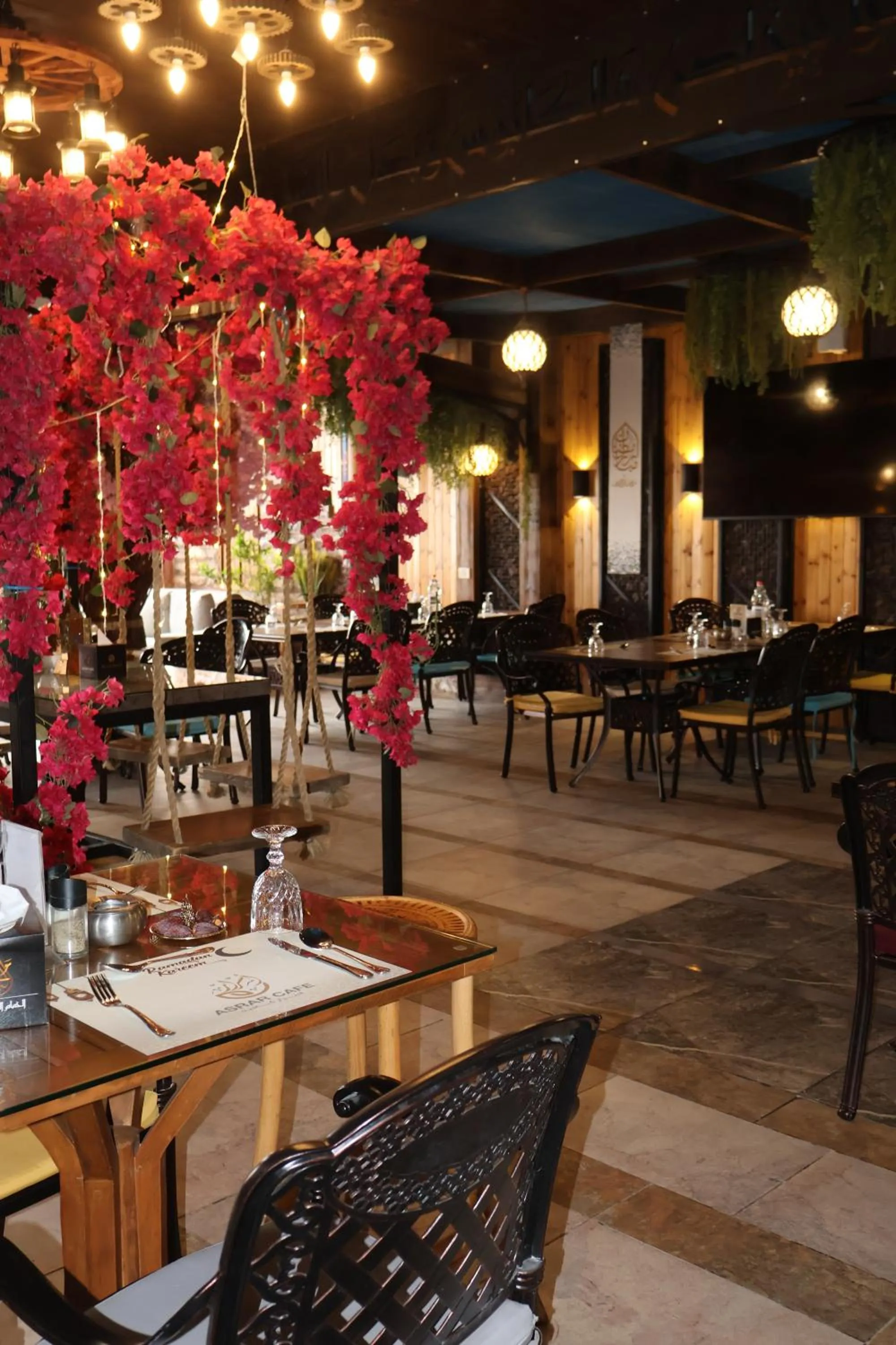 Restaurant/places to eat in Rival Hotel Amman