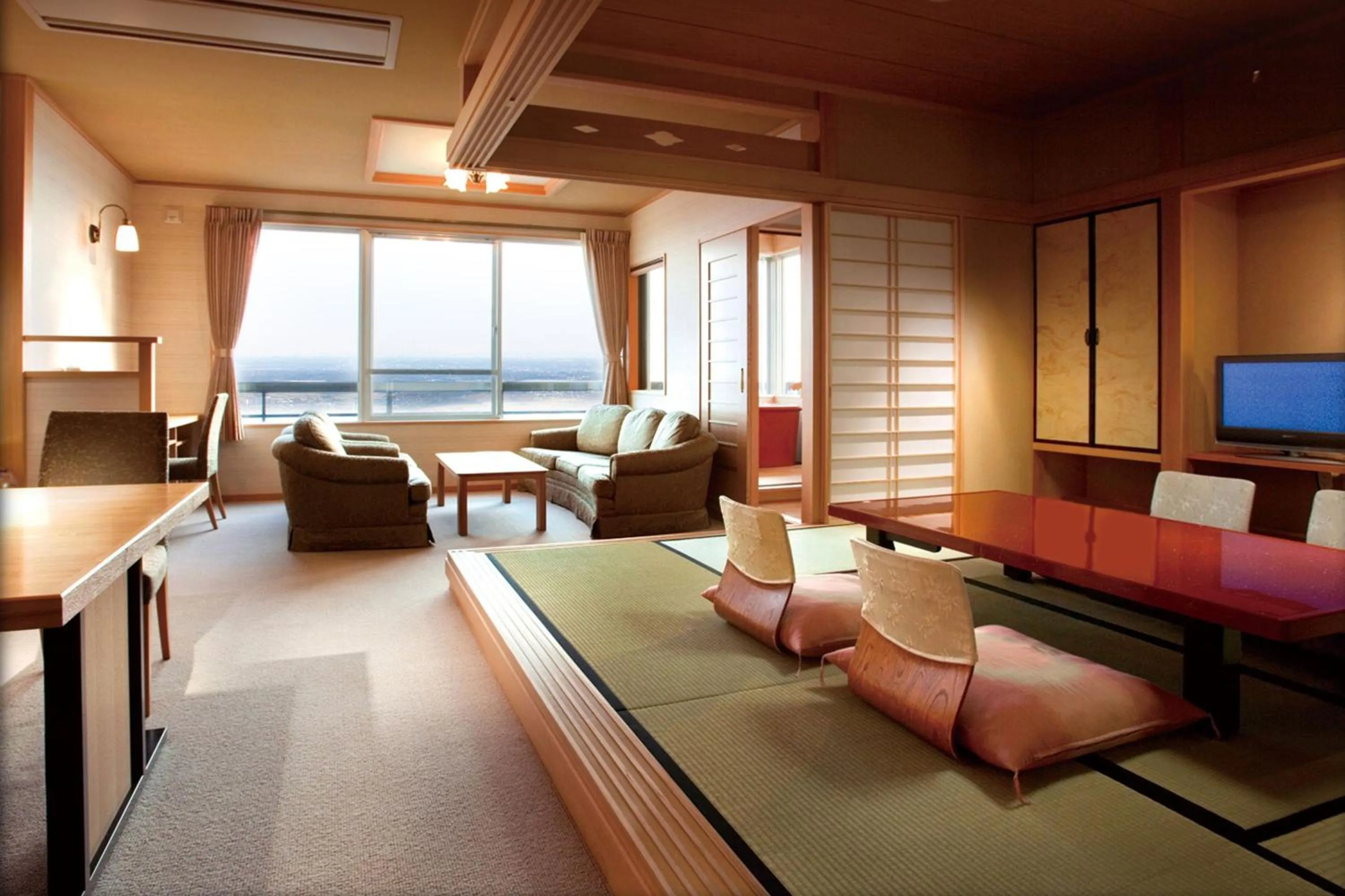 Photo of the whole room in Kamenoi Hotel Tsukubasan