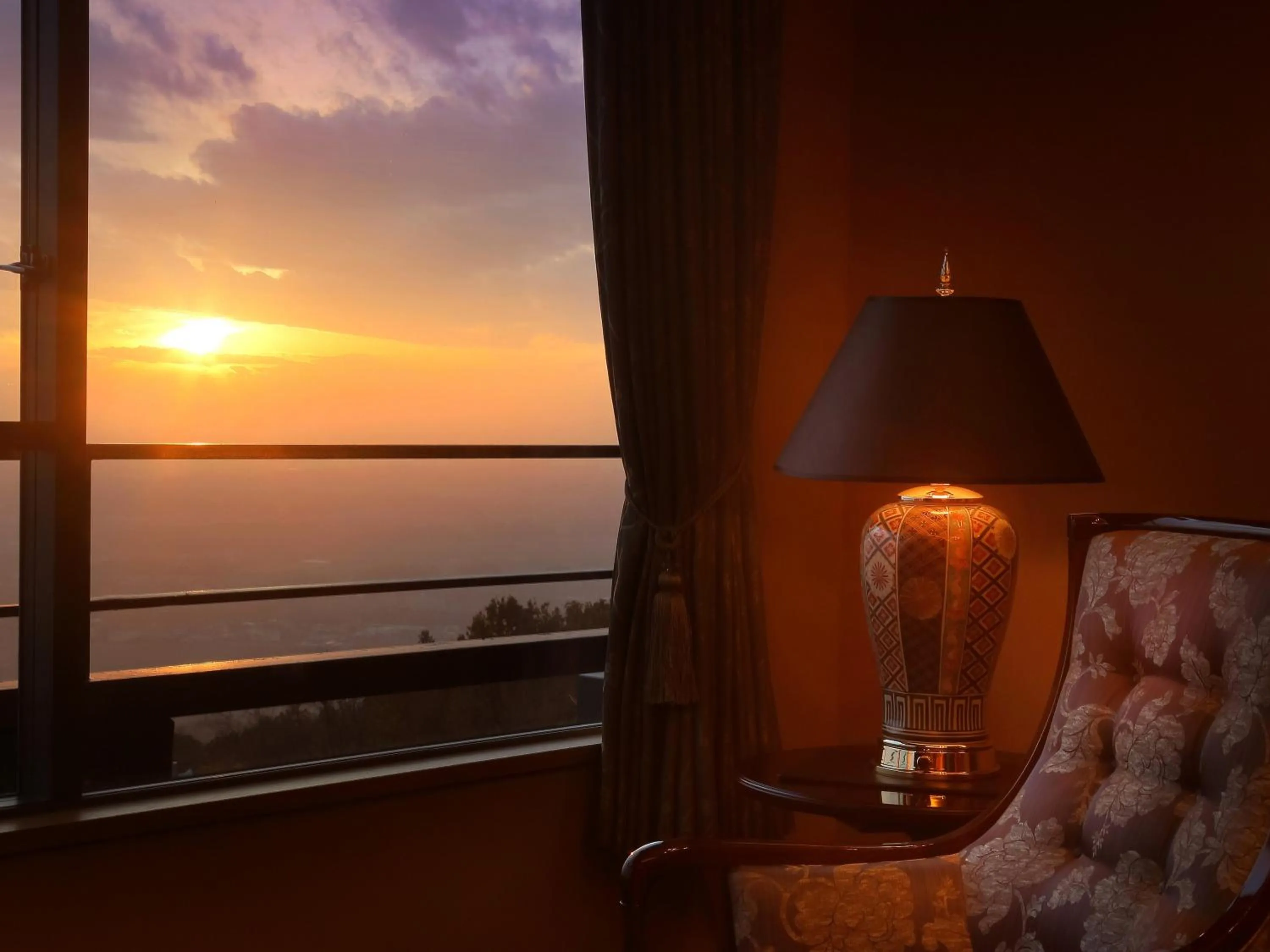 Sunset in Kamenoi Hotel Tsukubasan