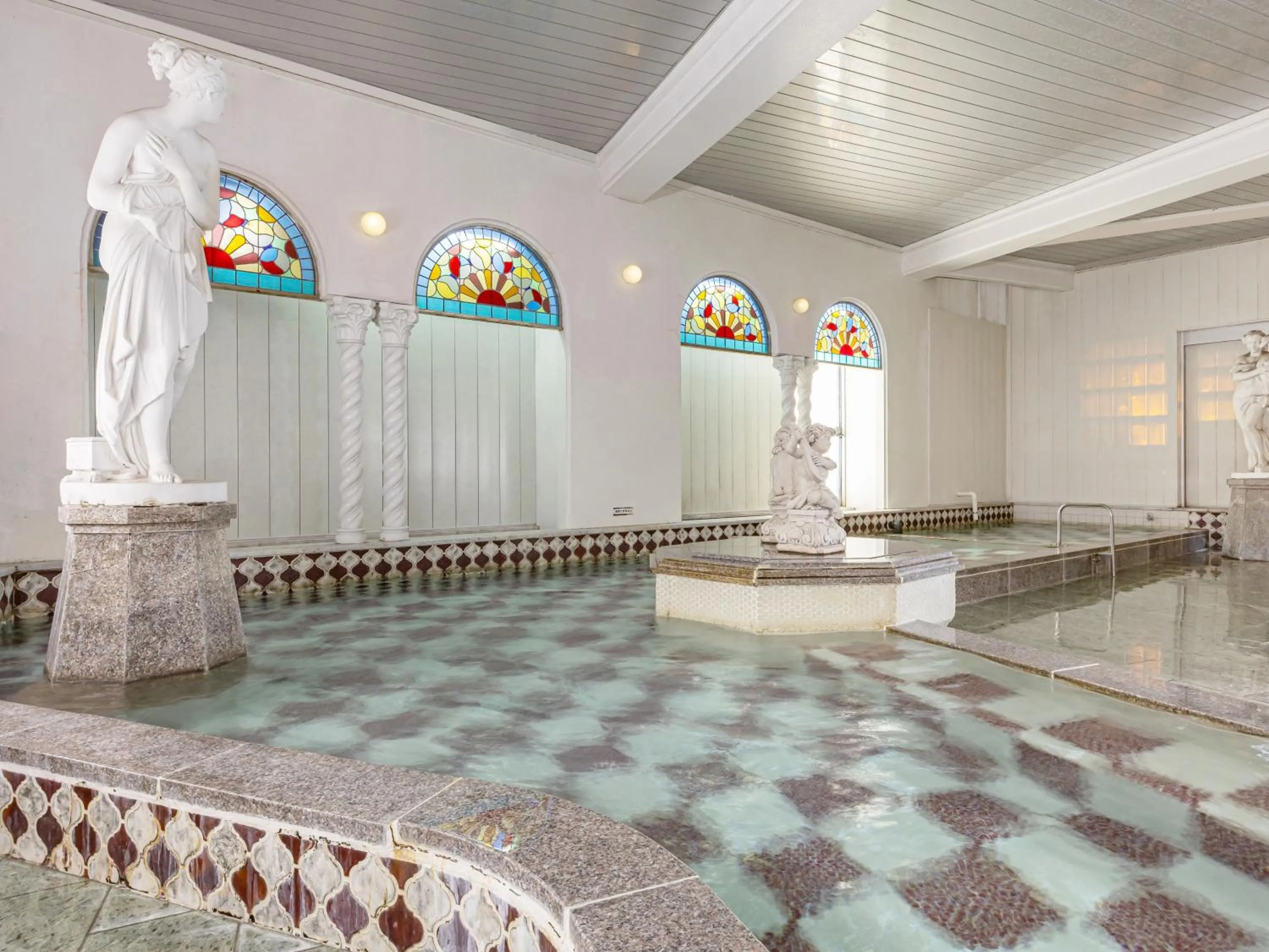 Hot Spring Bath in Kamenoi Hotel Tsukubasan