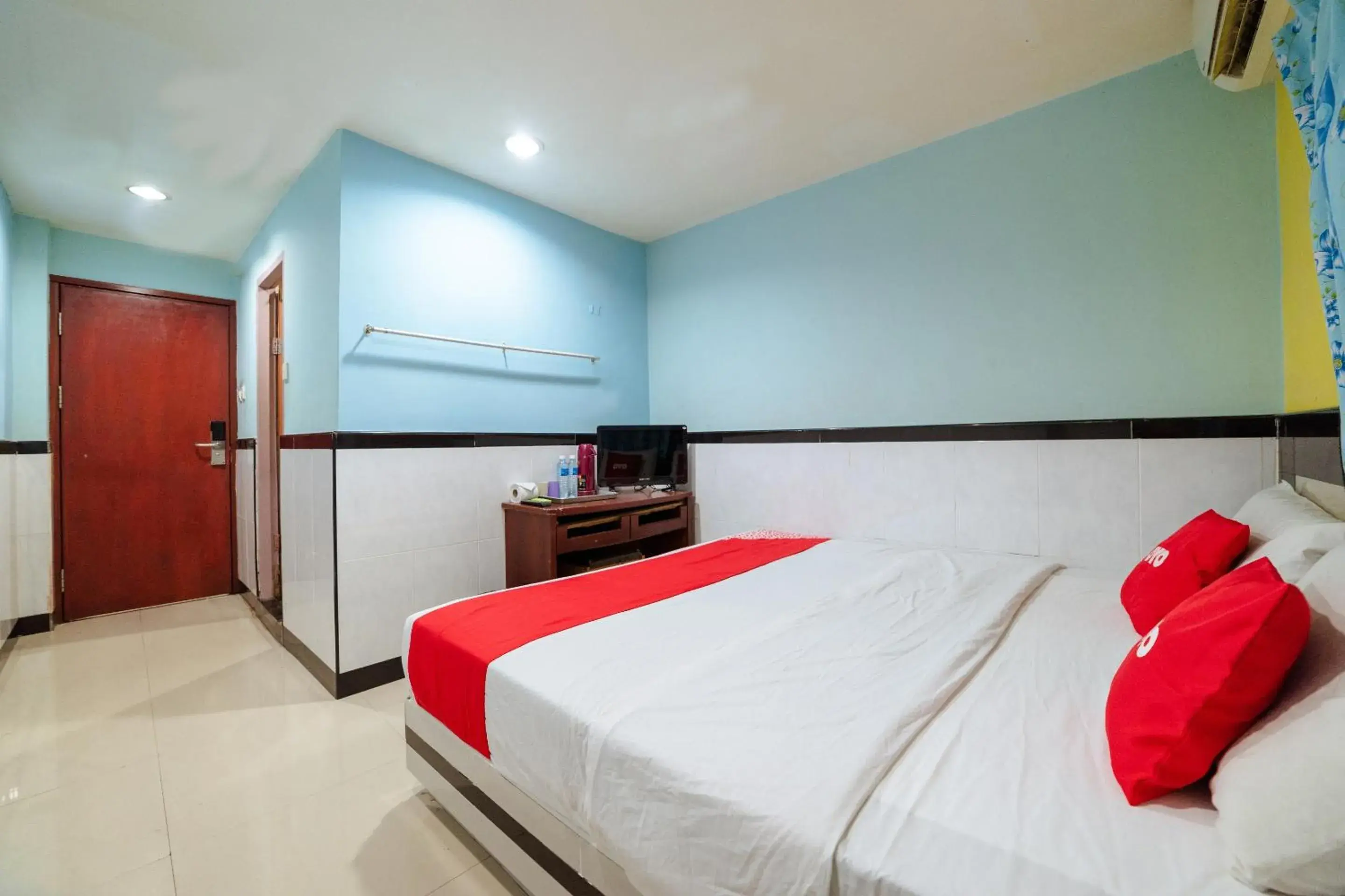 Deluxe Twin Room - single occupancy in Hotel O Milion Inn Deluxe Twin Room - single occupancy in Hotel O Milion Inn