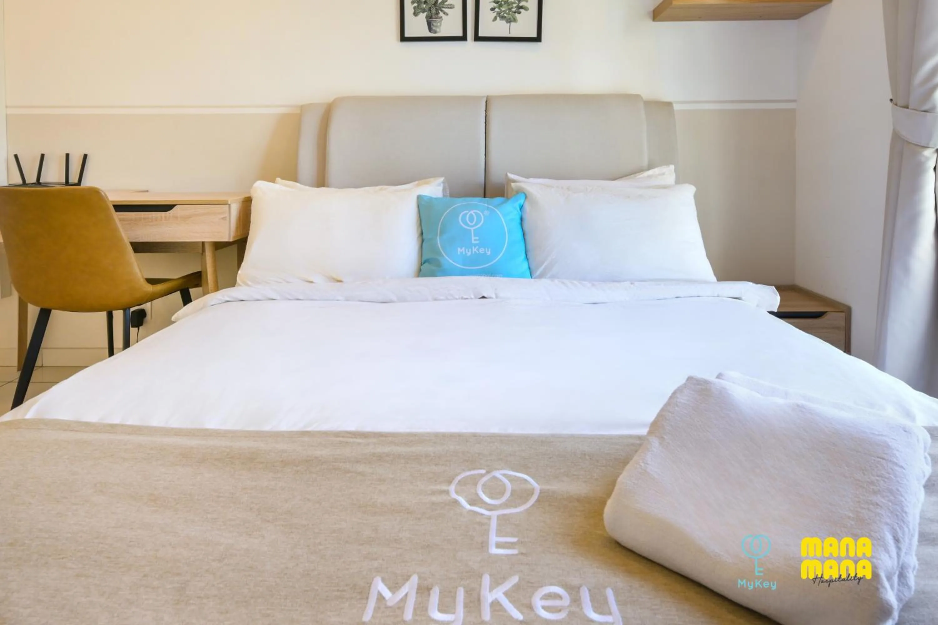 Bed in The Horizon by MyKey