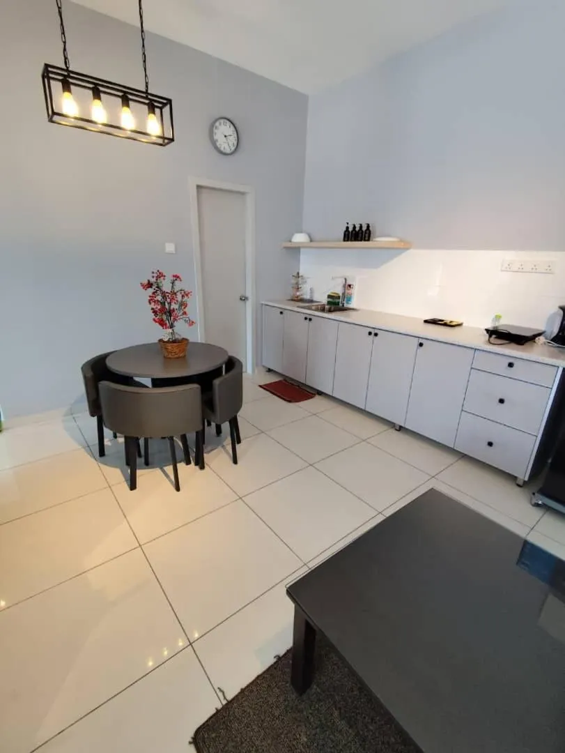 The Horizon by MyKey