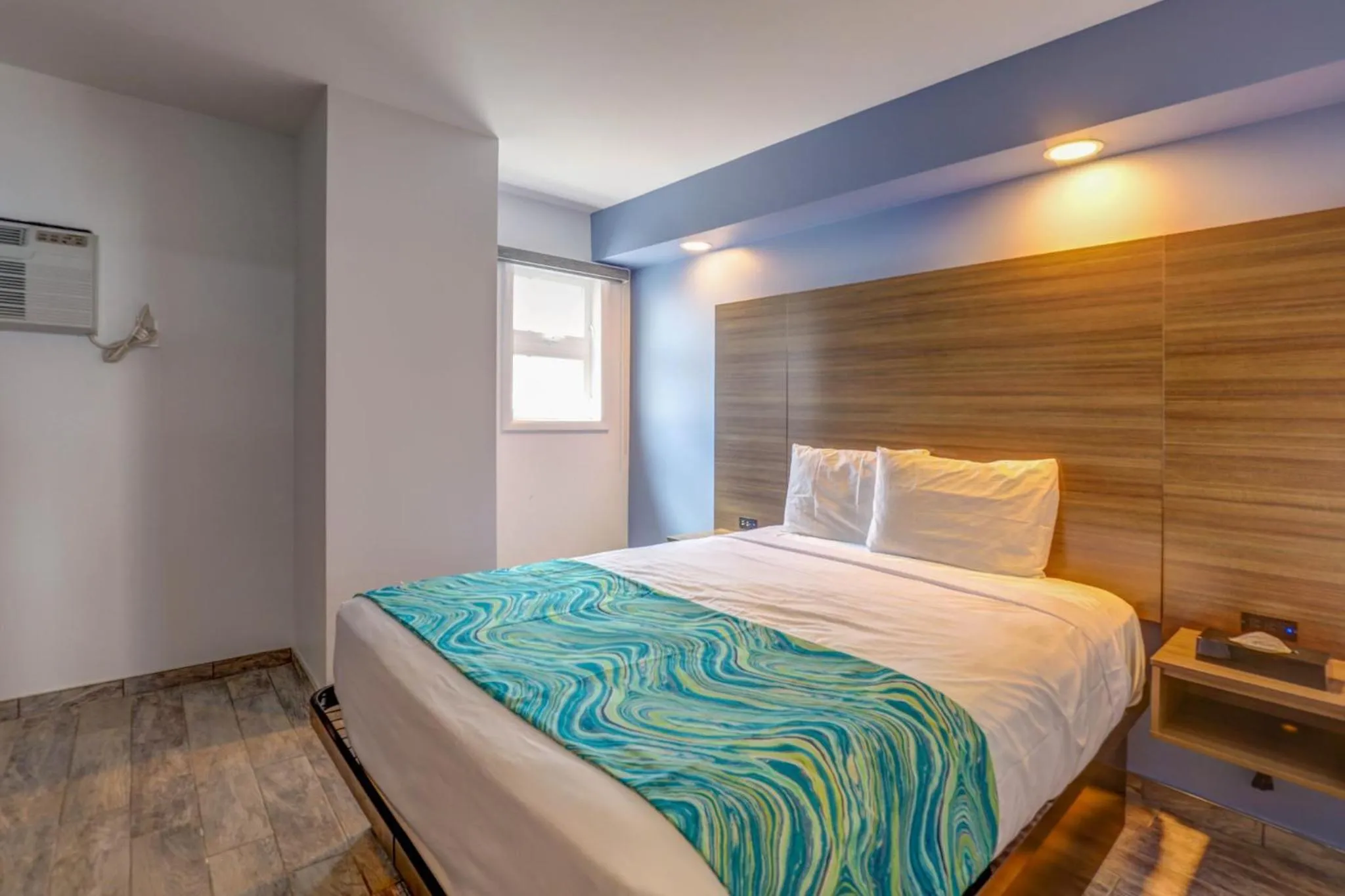 Bedroom in Le Voyageur