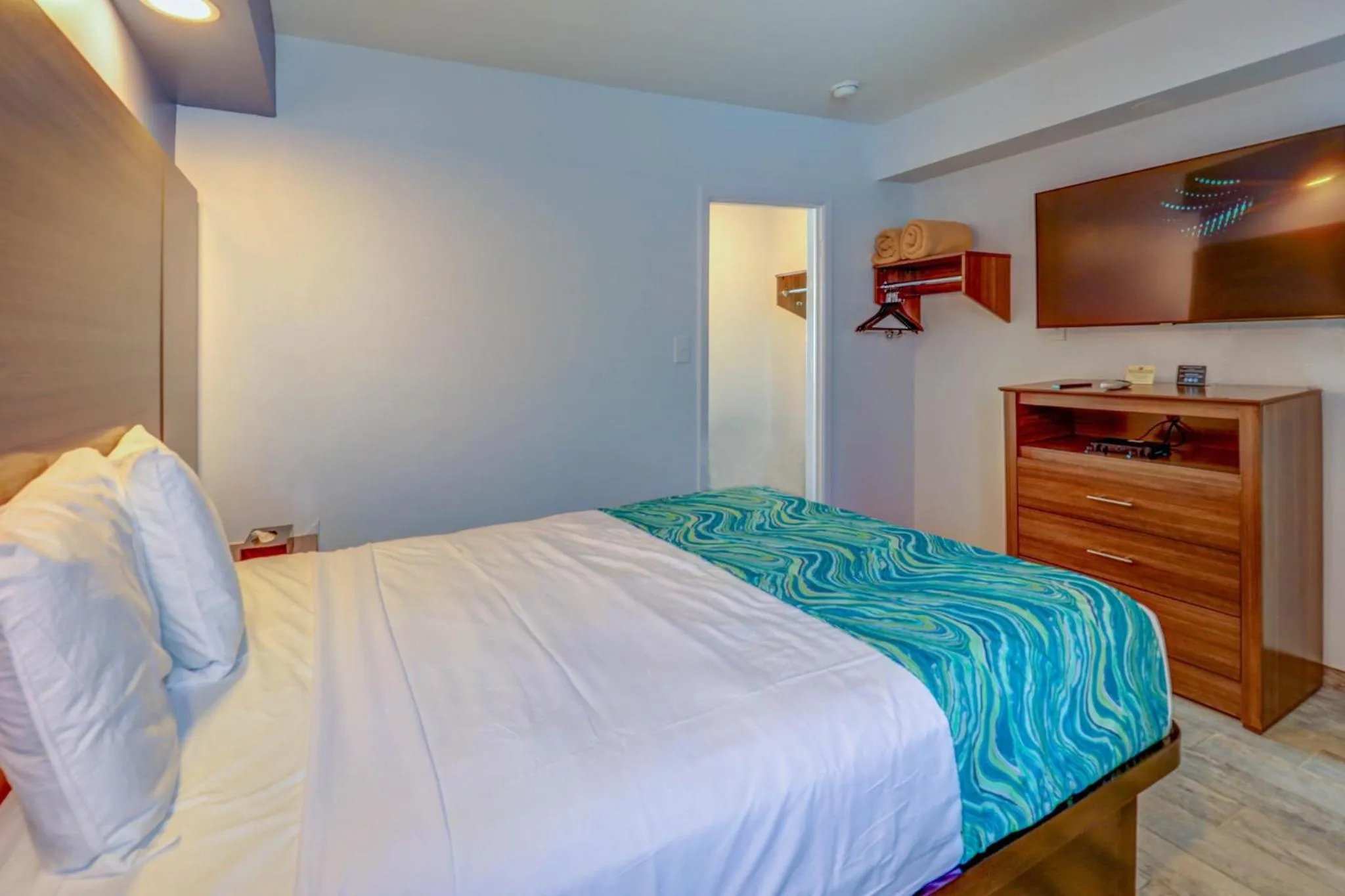 Bedroom in Le Voyageur