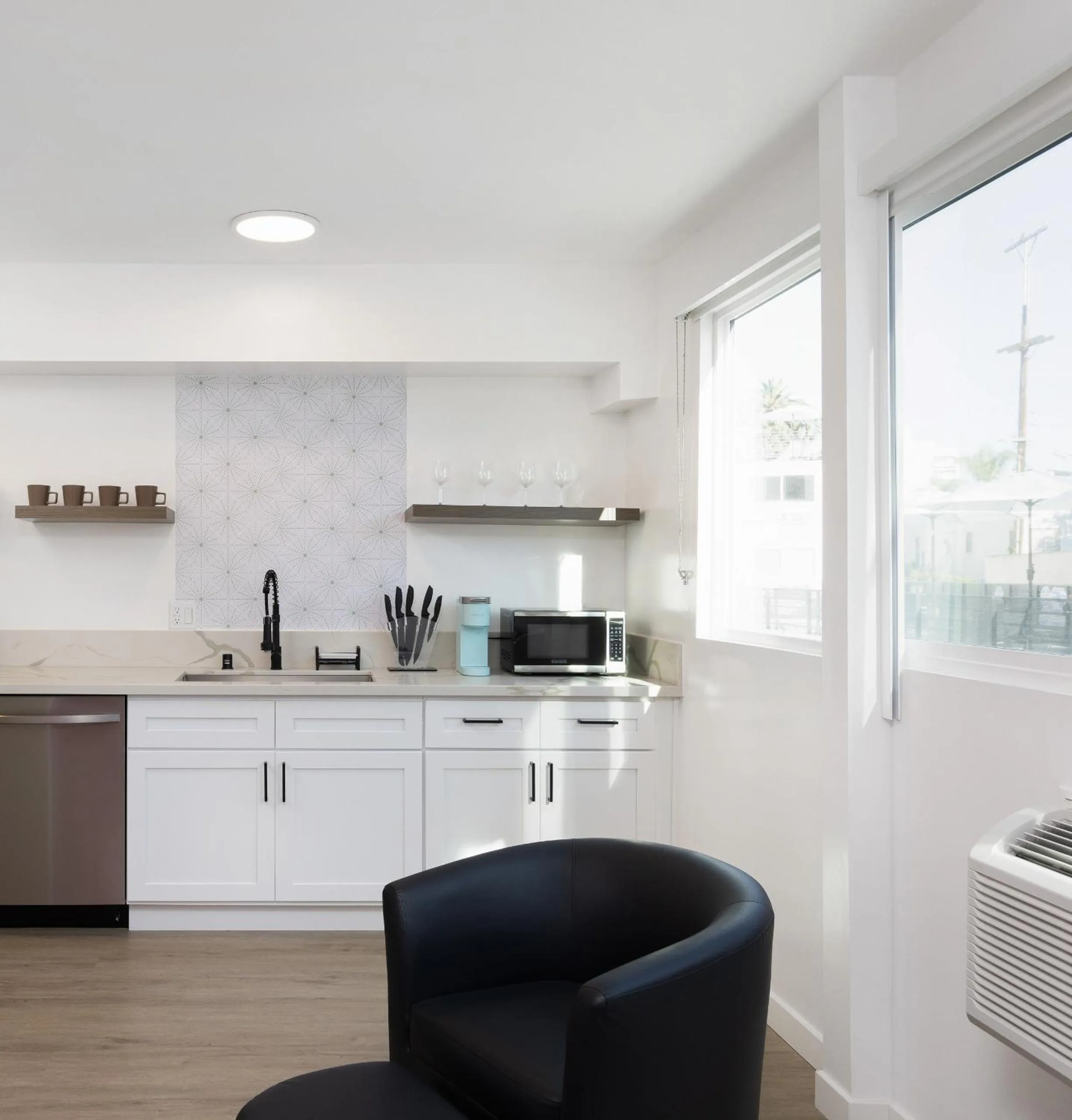 Coffee/tea facilities in Fenix Hotel Hollywood