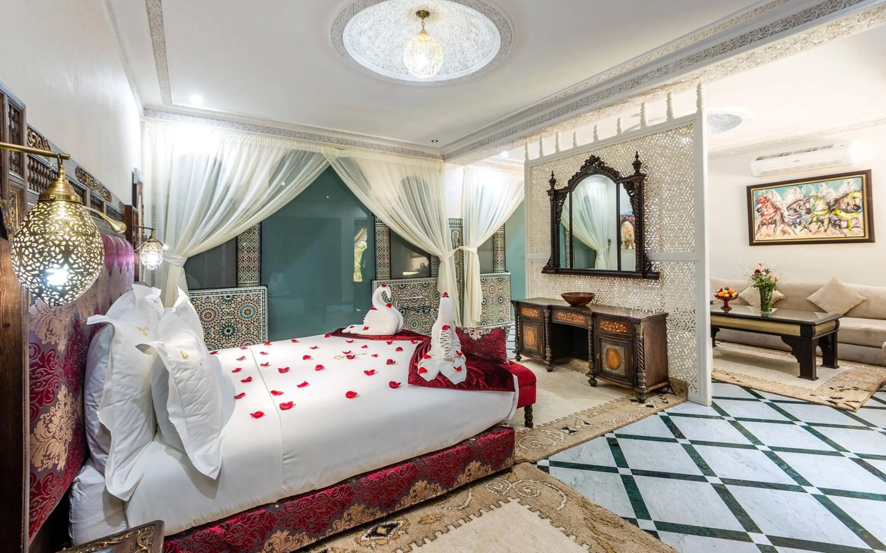 Photo of the whole room in Hivernage Secret Suites & Garden