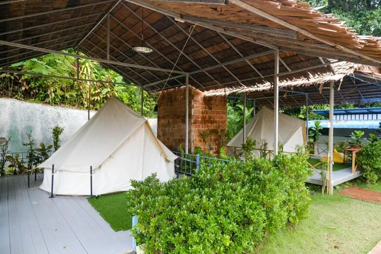 Guests in Bangmara Hill