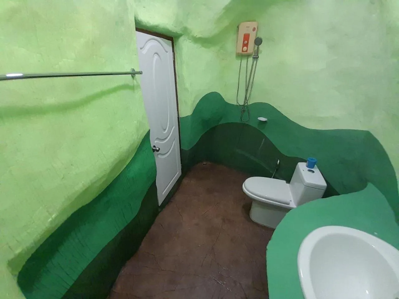 Toilet in Bangmara Hill