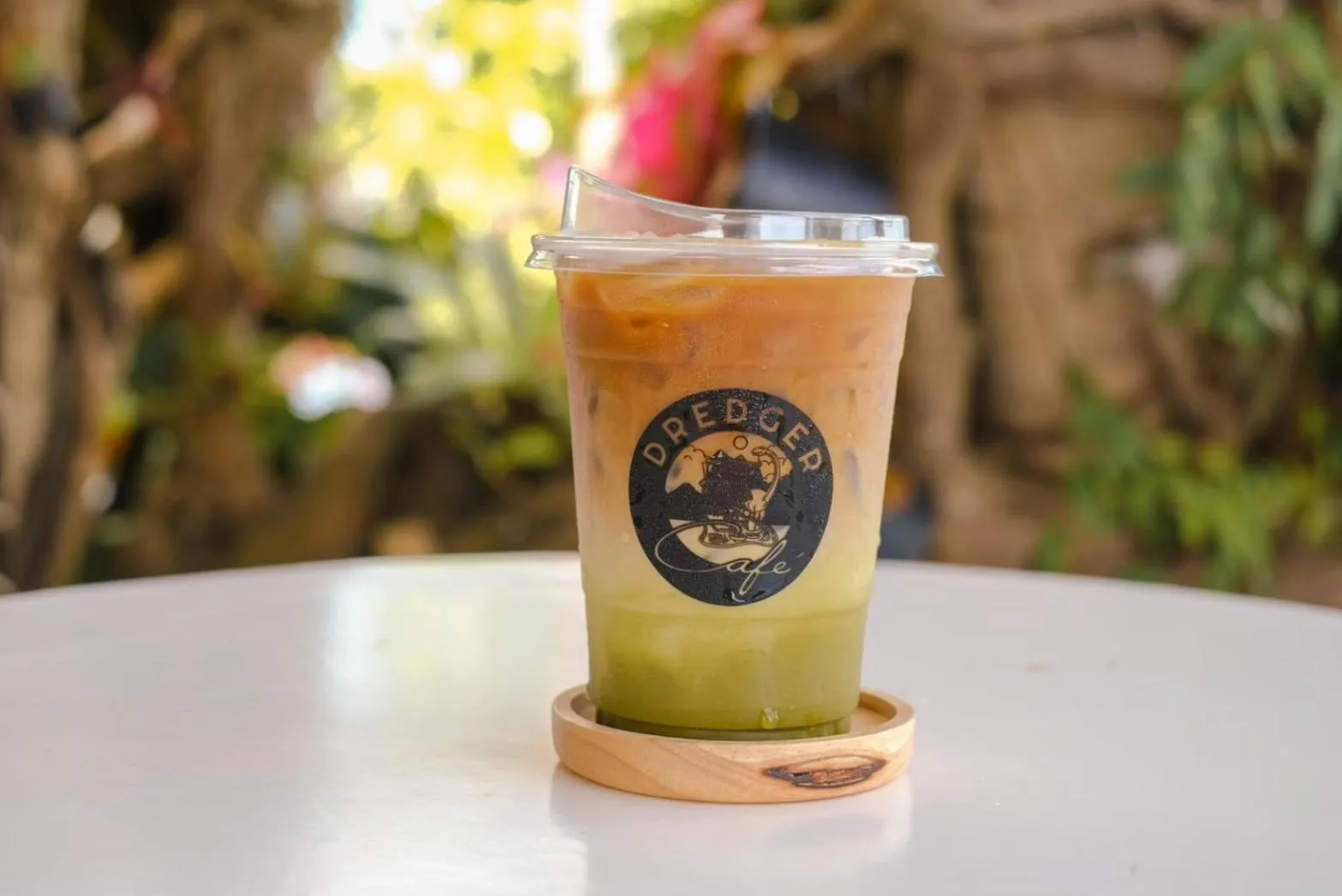 Food and drinks in Bangmara Hill