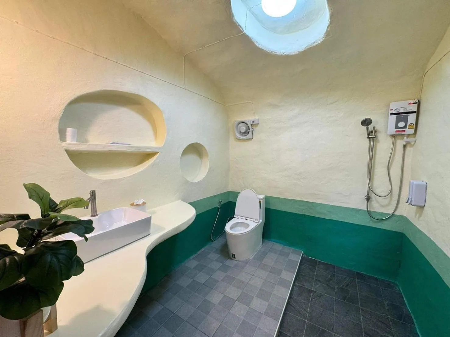 Bathroom in Bangmara Hill