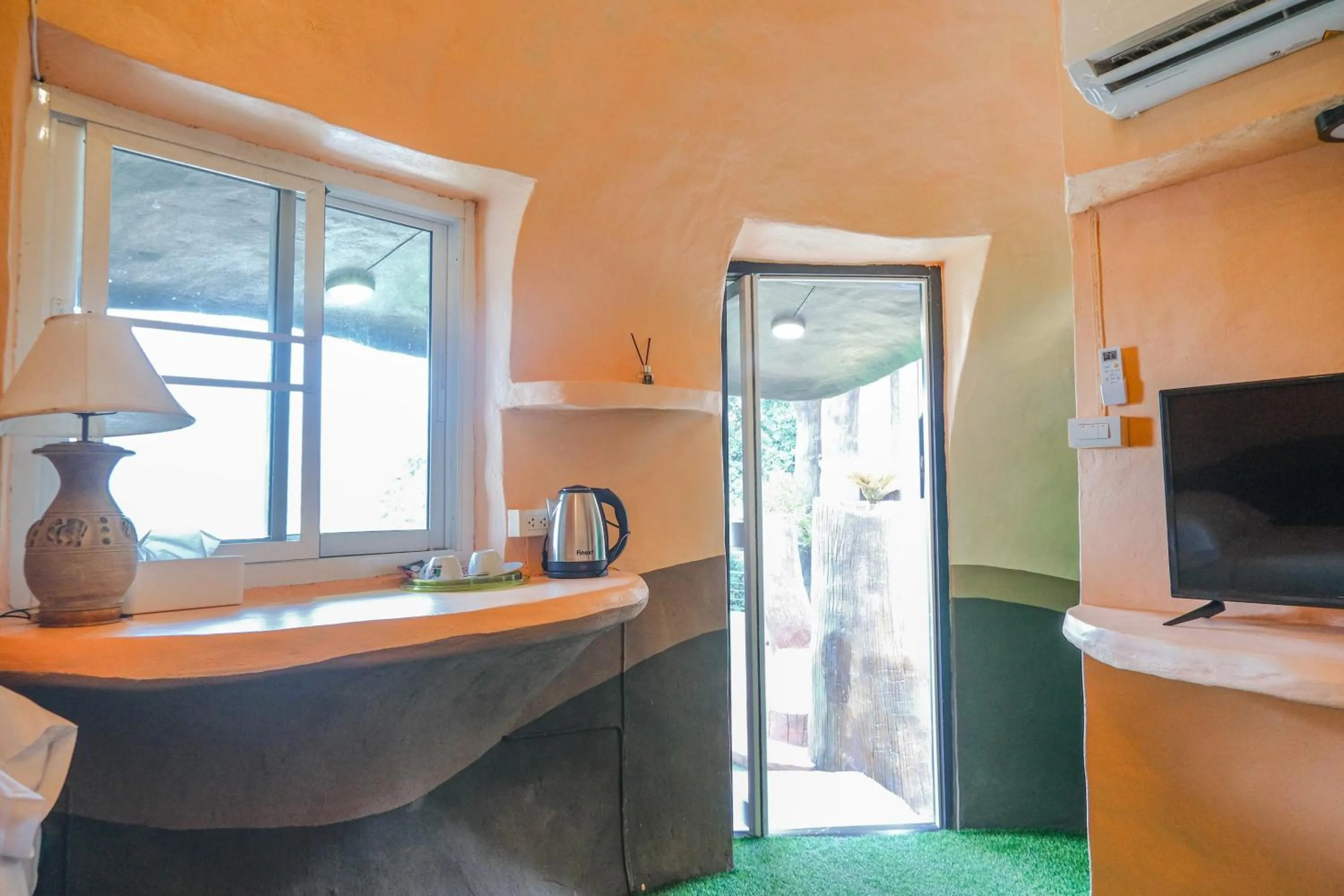 Guests in Bangmara Hill