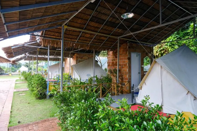 Guests in Bangmara Hill