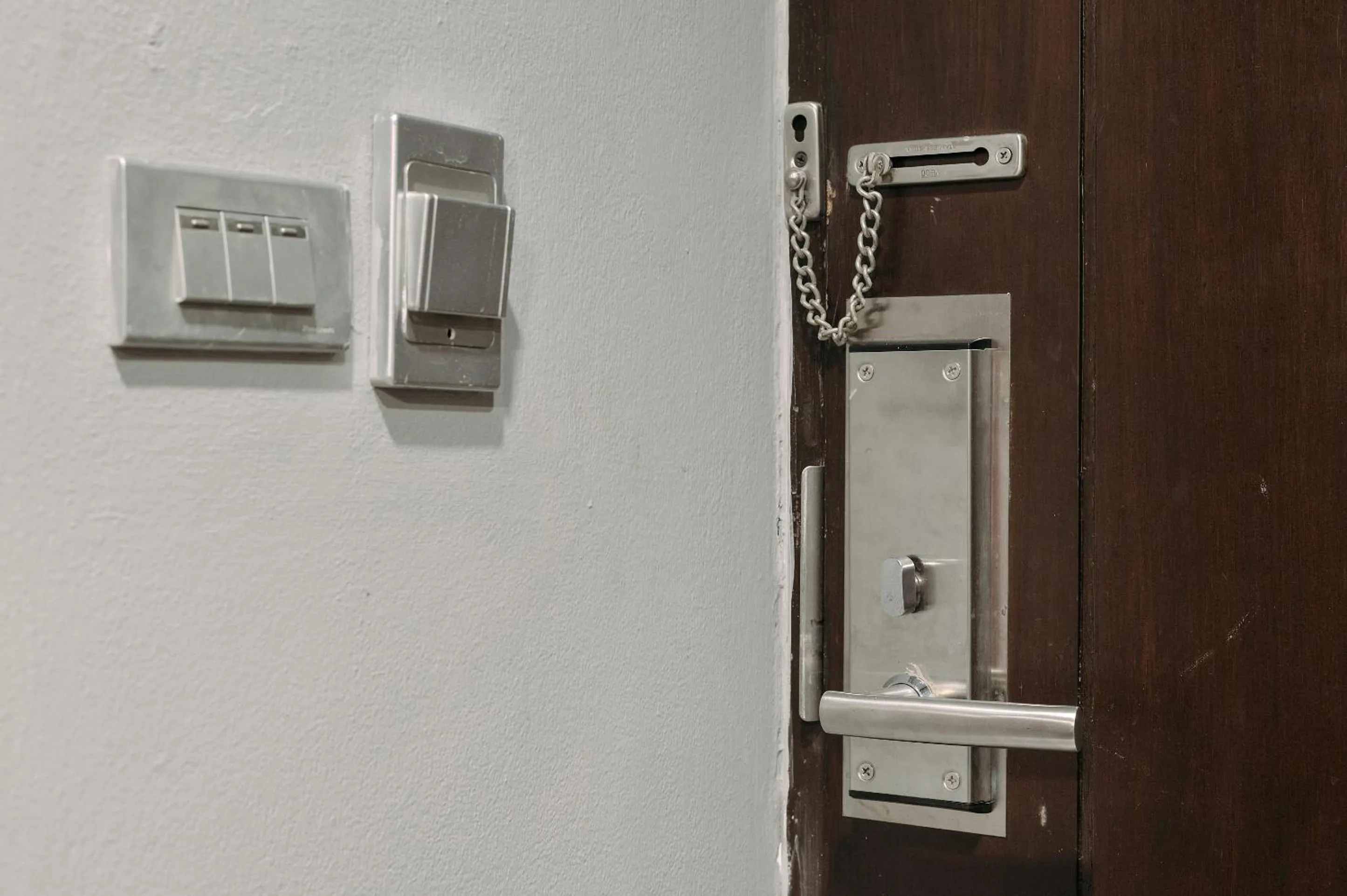 room service in Tori crown hotel