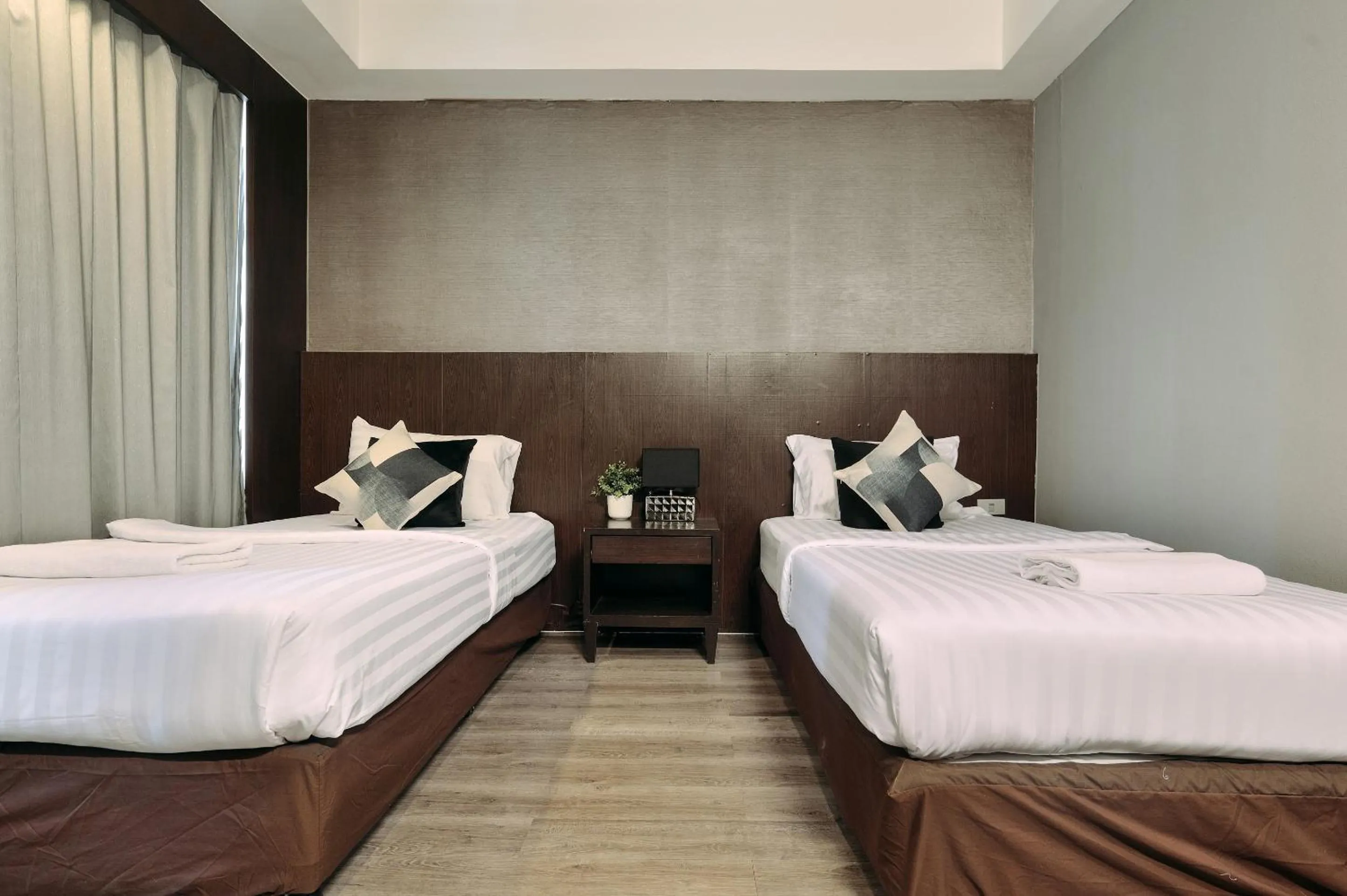 Bed in Tori crown hotel