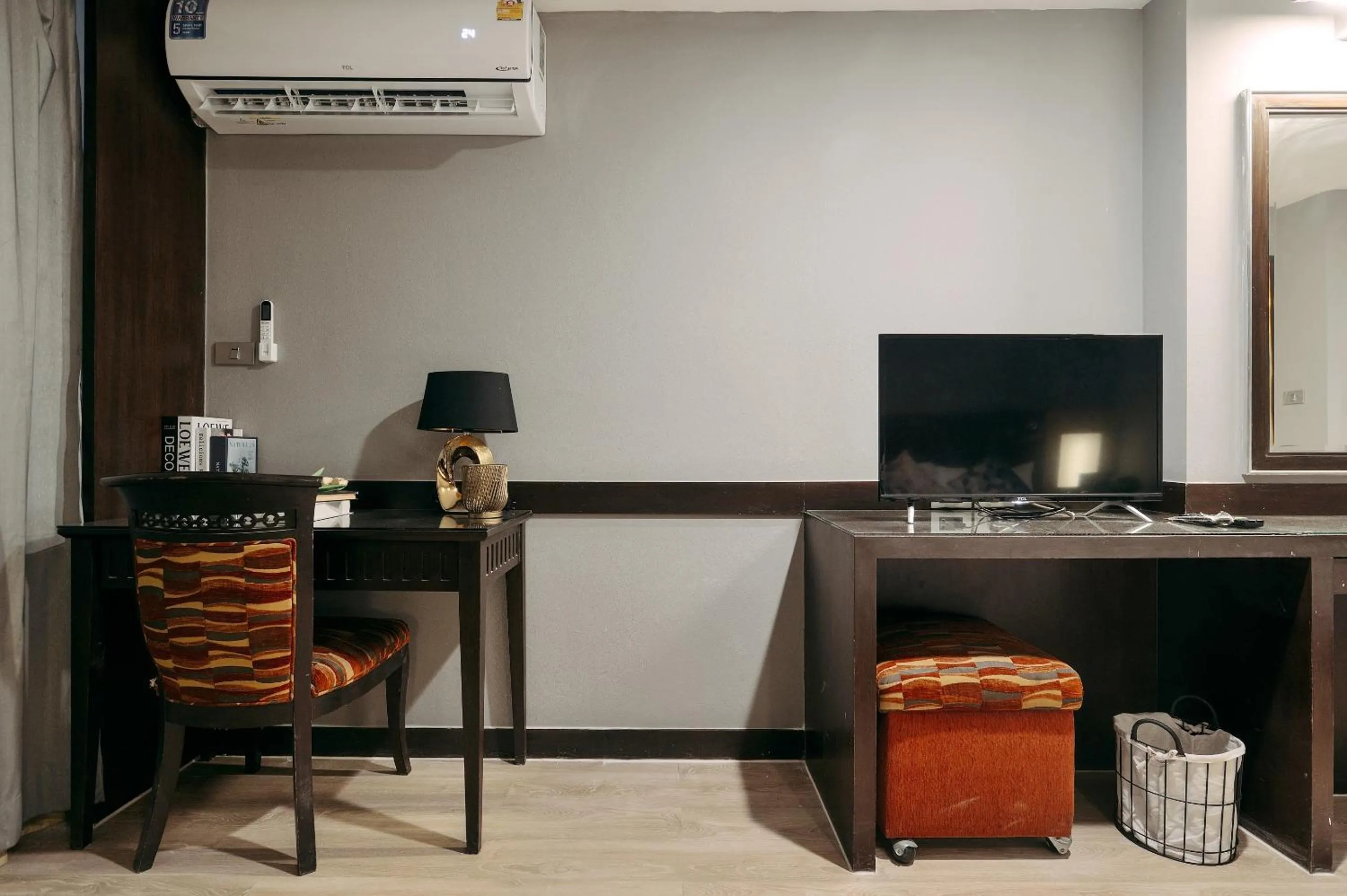 TV and multimedia in Tori crown hotel