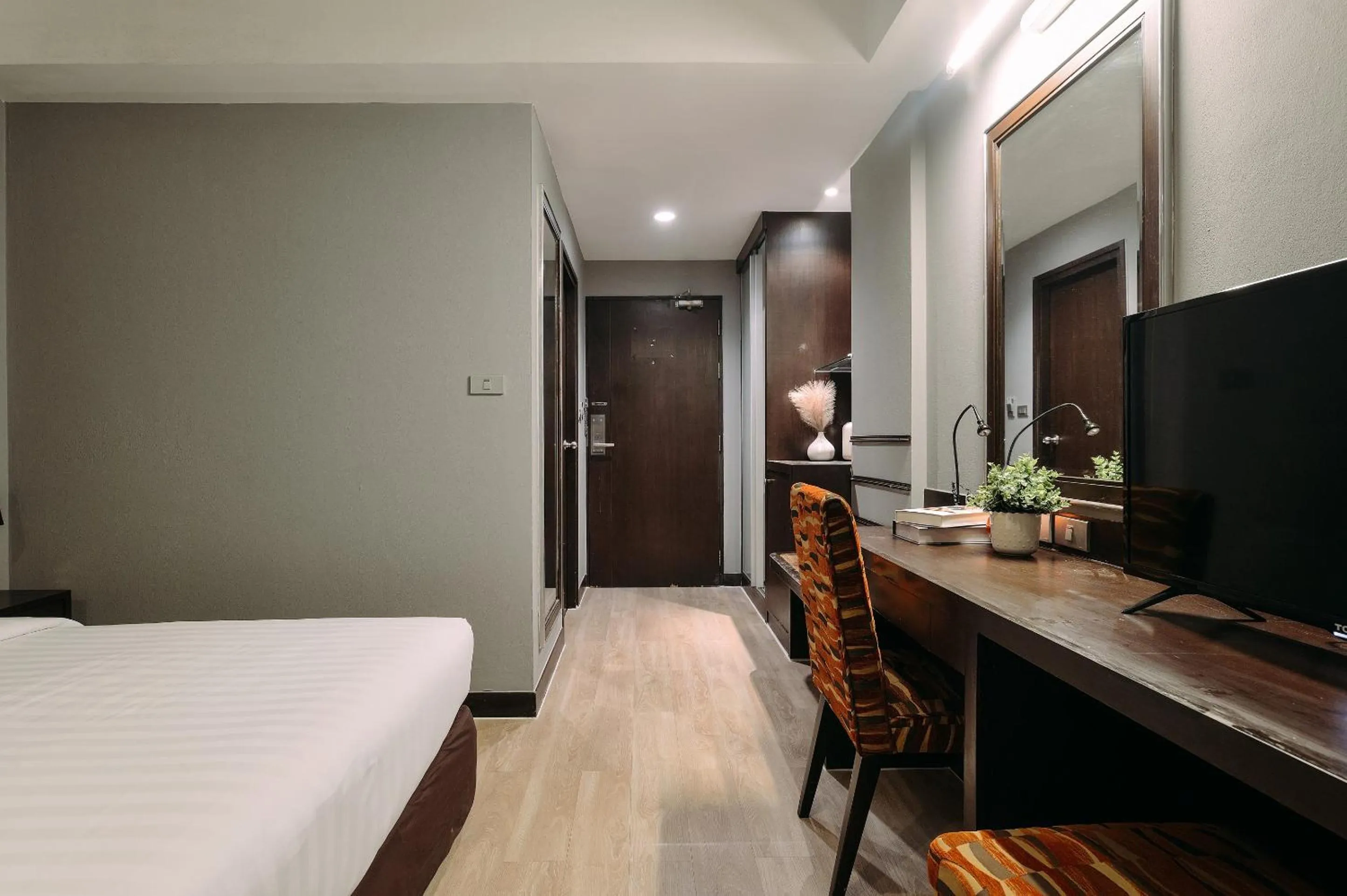 Bed in Tori crown hotel