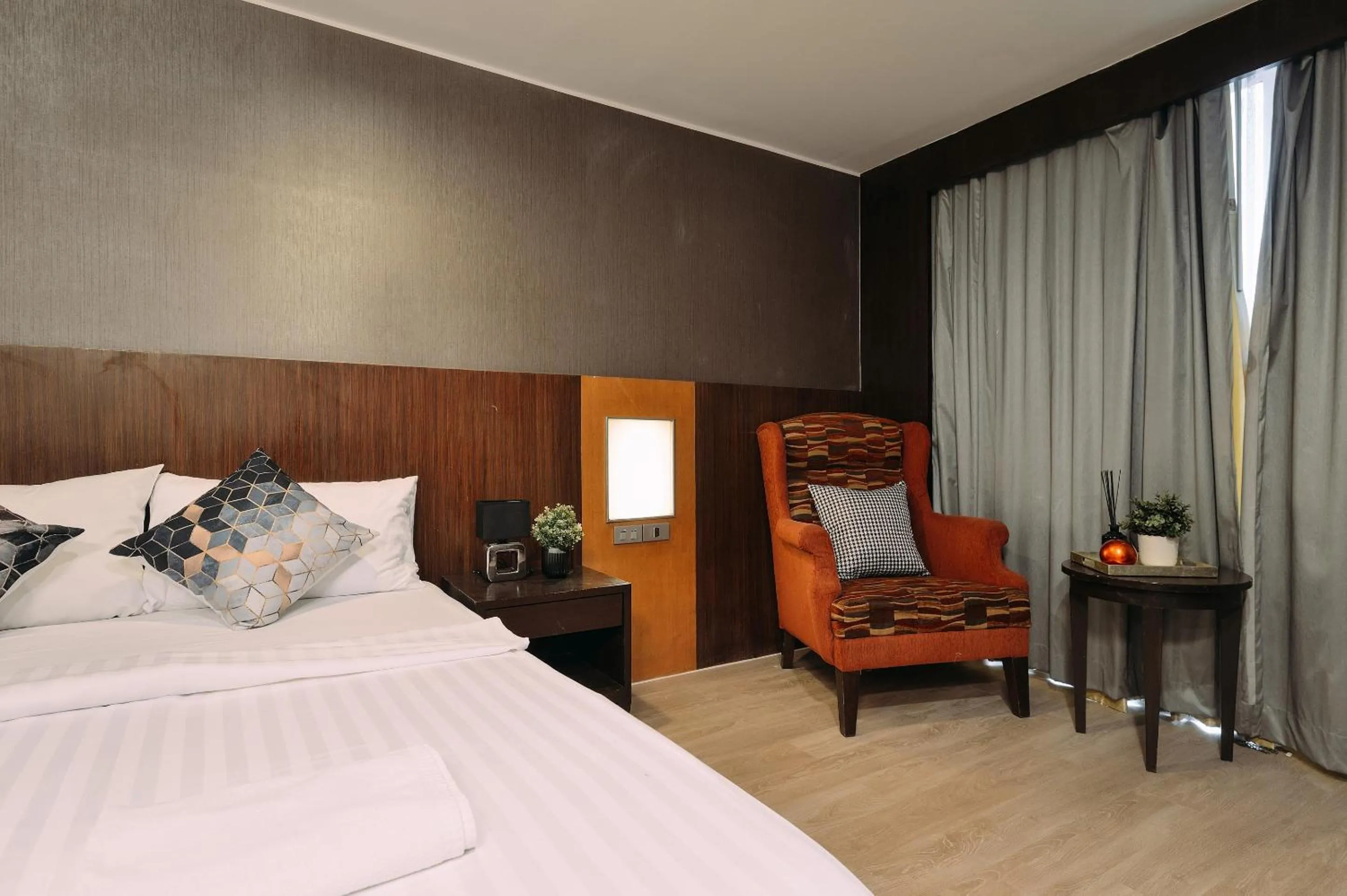 Bed in Tori crown hotel