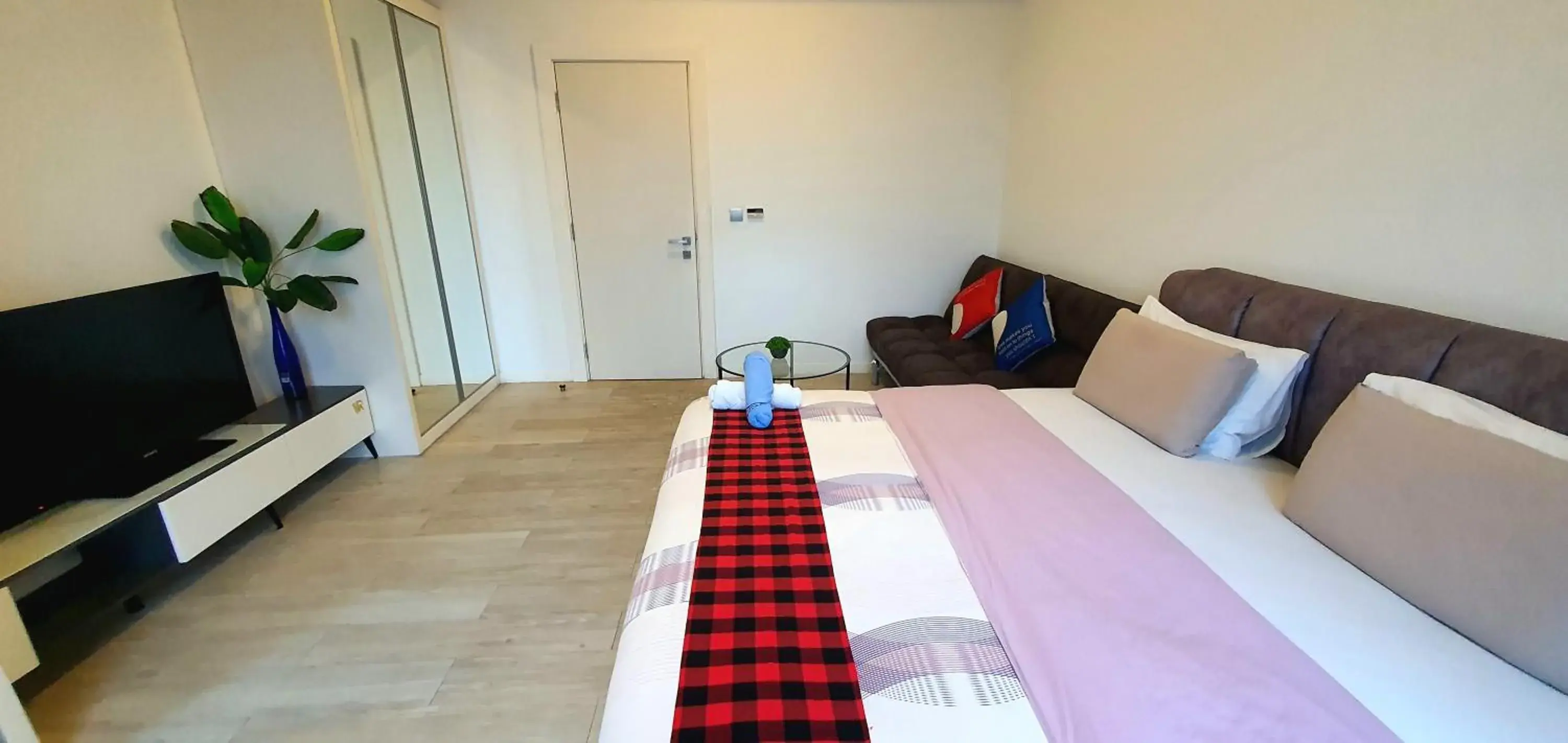 Studio with Lake View in M City Ampang KL city Studio with Lake View in M City Ampang KL city