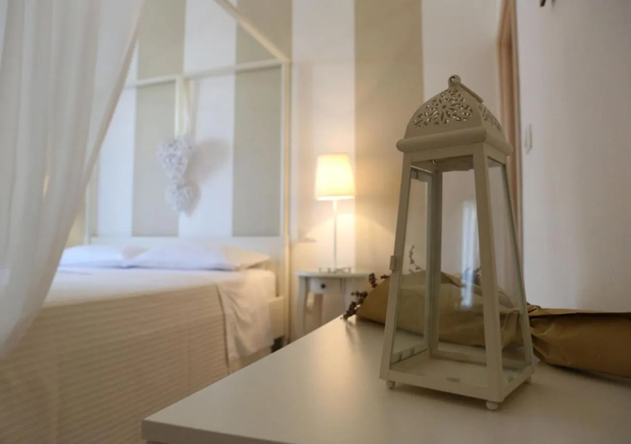 Decorative detail in La Lanterna