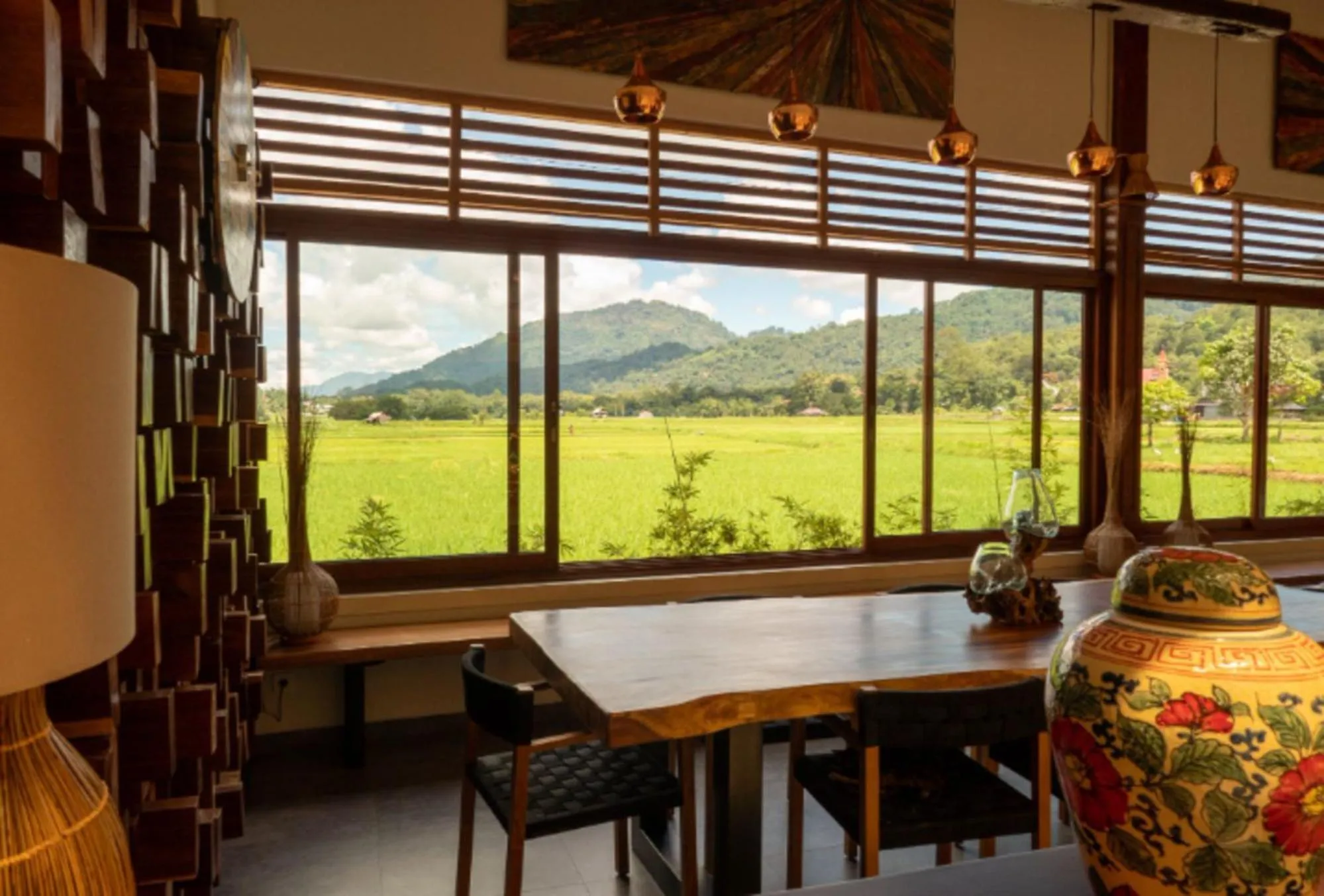 Dining area in Santai Toraja
