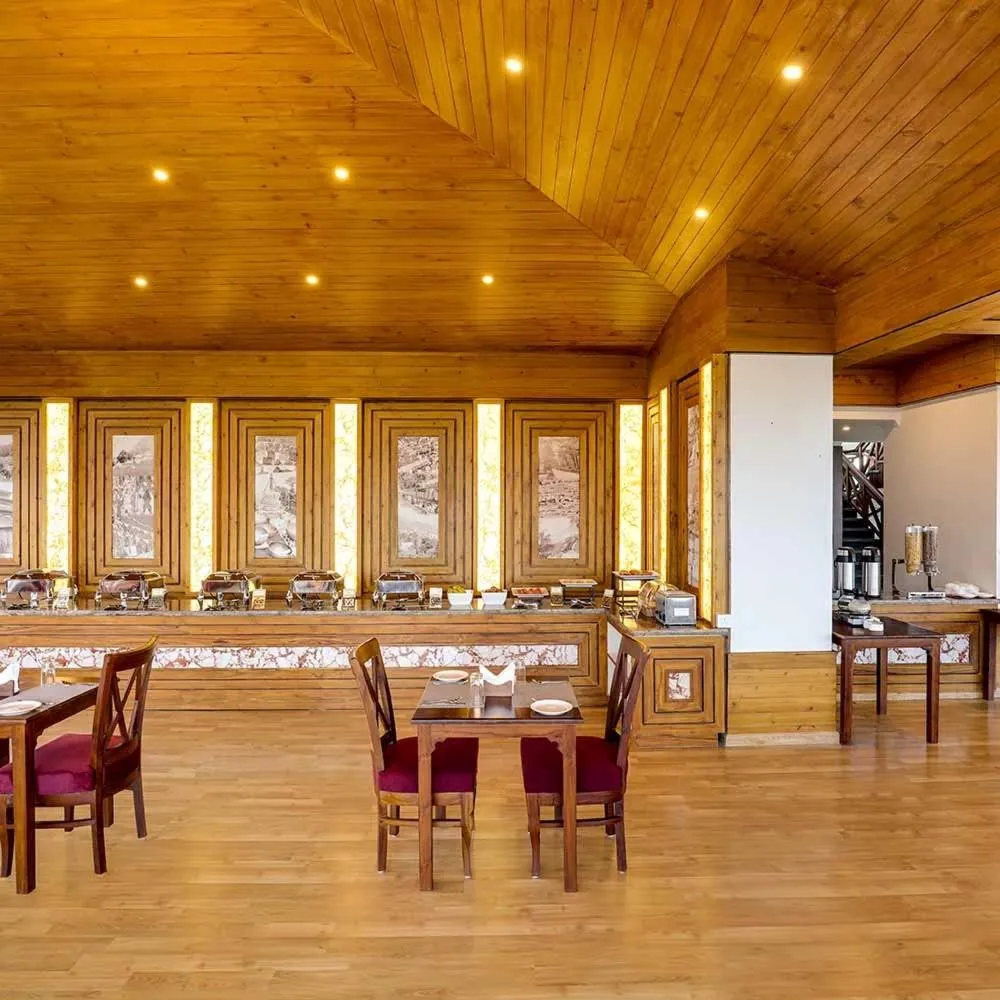 Breakfast in Lemon Tree Hotel, Mcleodganj