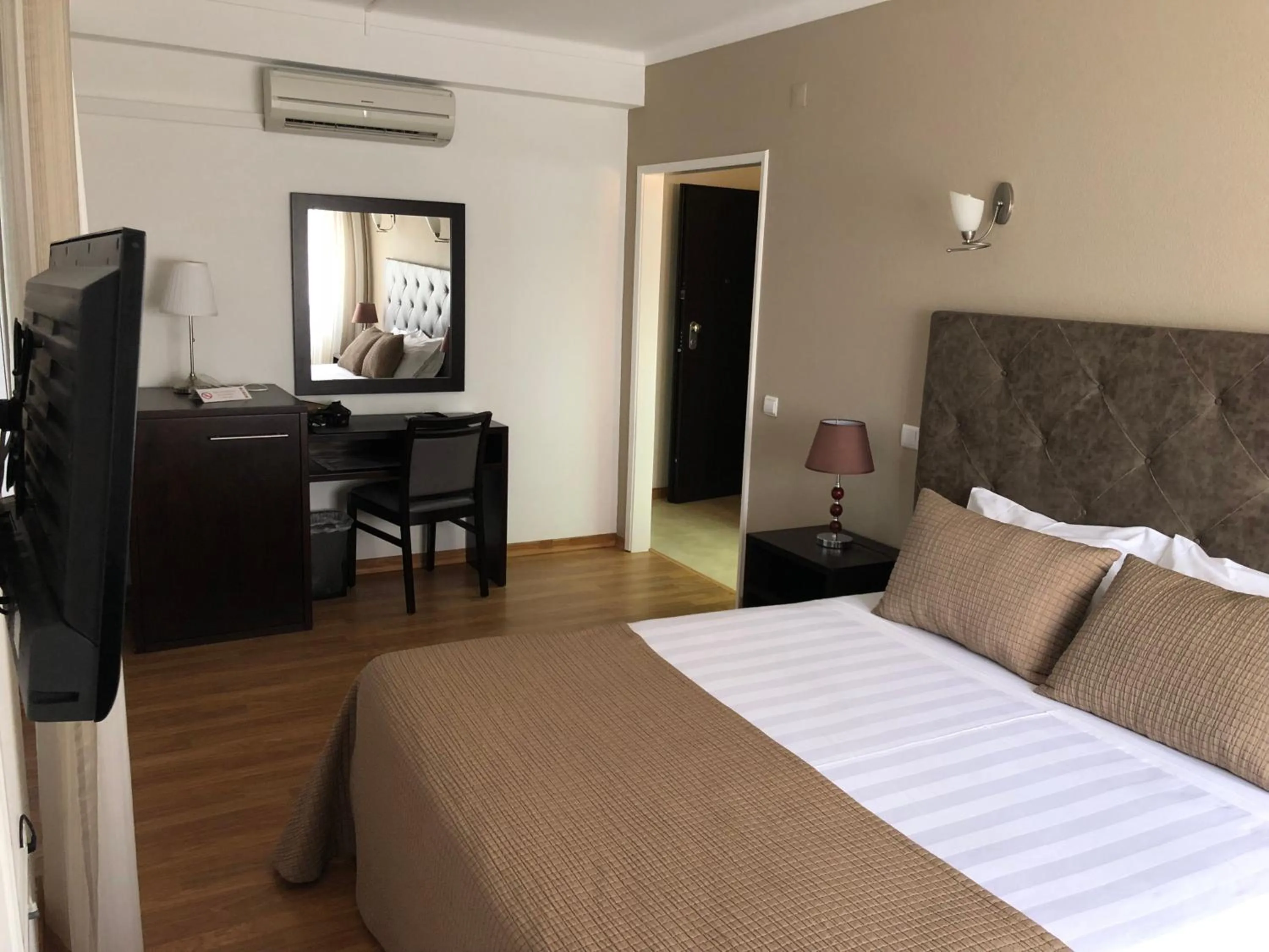 Bedroom, Bed in Hotel Paiva