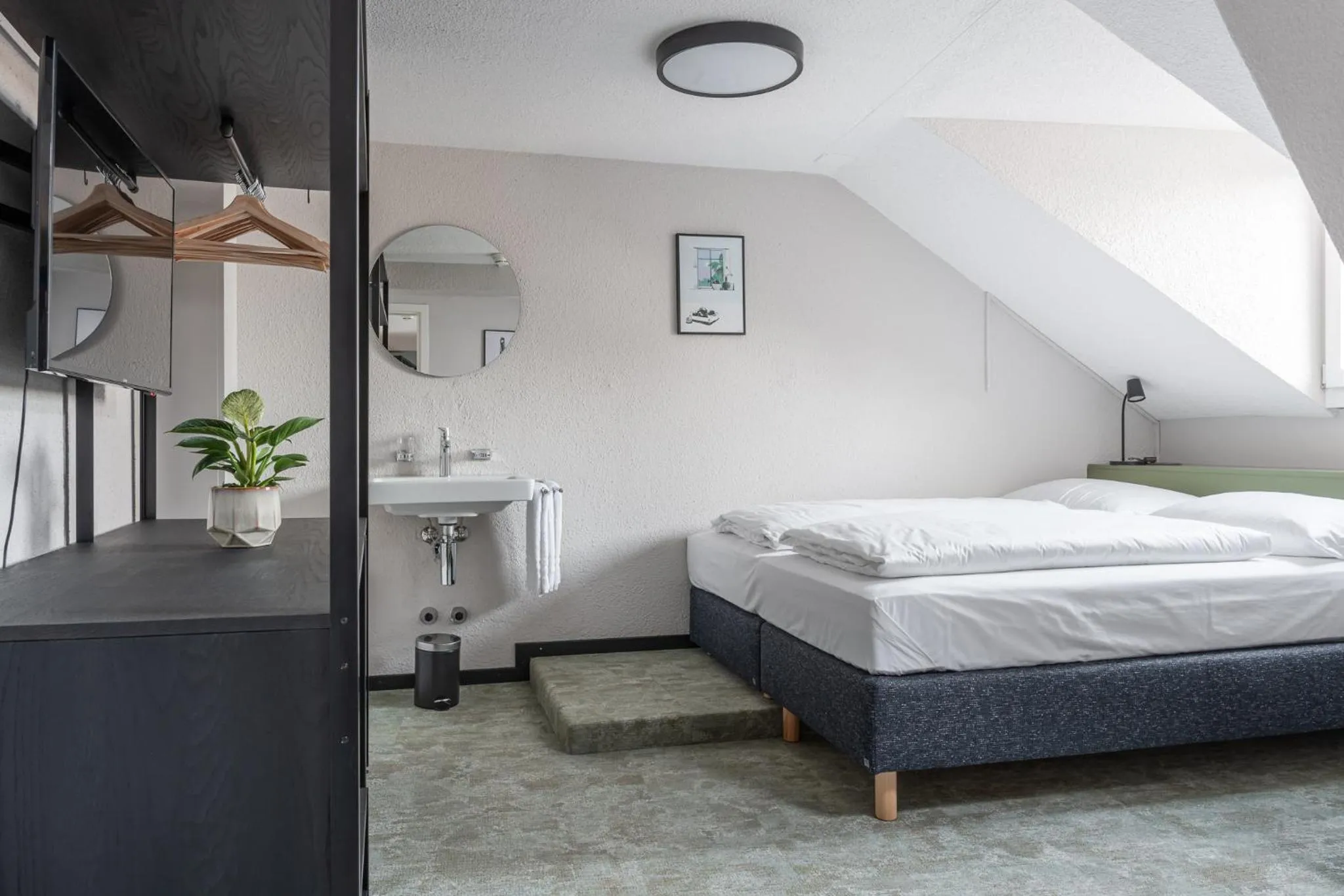 Bed in Hotel Goldener Stern - Self check-in