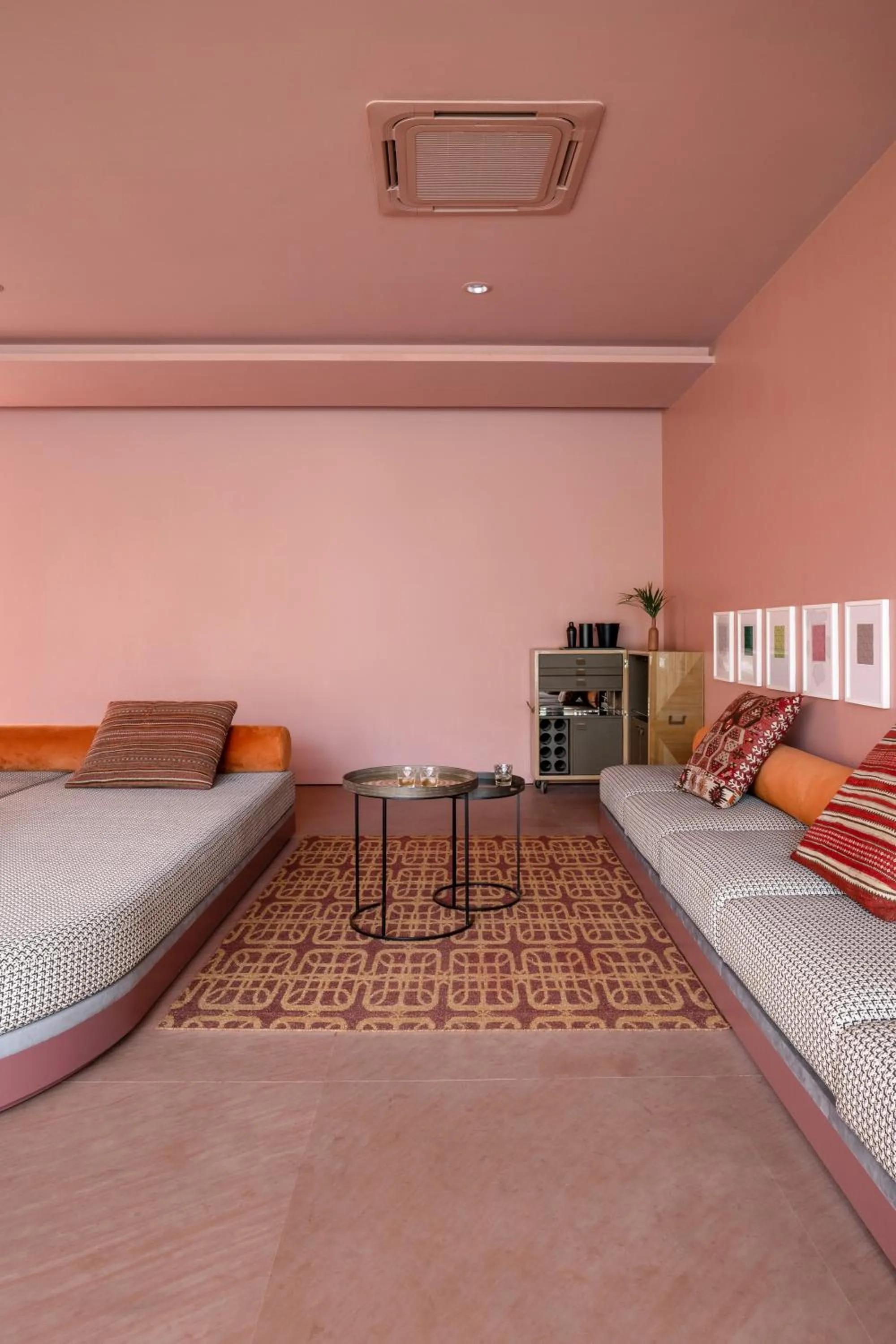 Photo of the whole room, Bed in LohonoStays Villa CasaDel