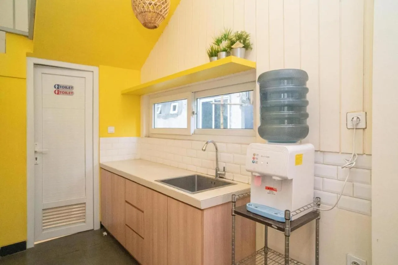 Kitchen or kitchenette in Behomy 3C Residence near ICE BSD