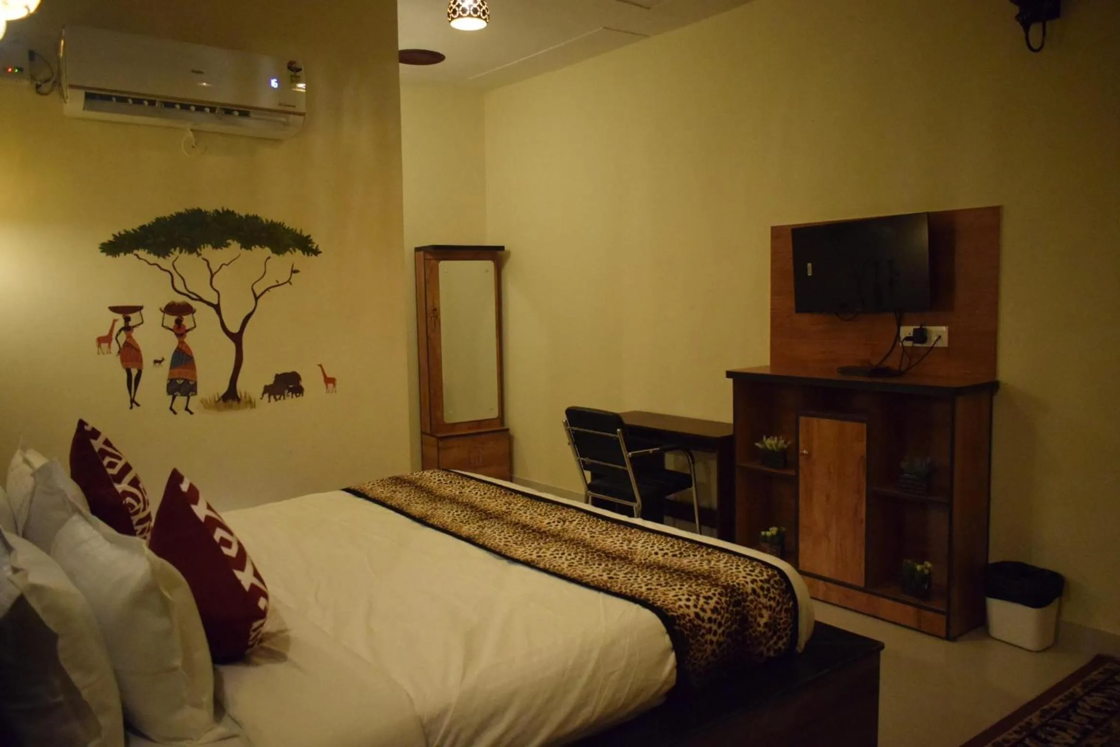 TV and multimedia in Rann Meadows Ranthambhore