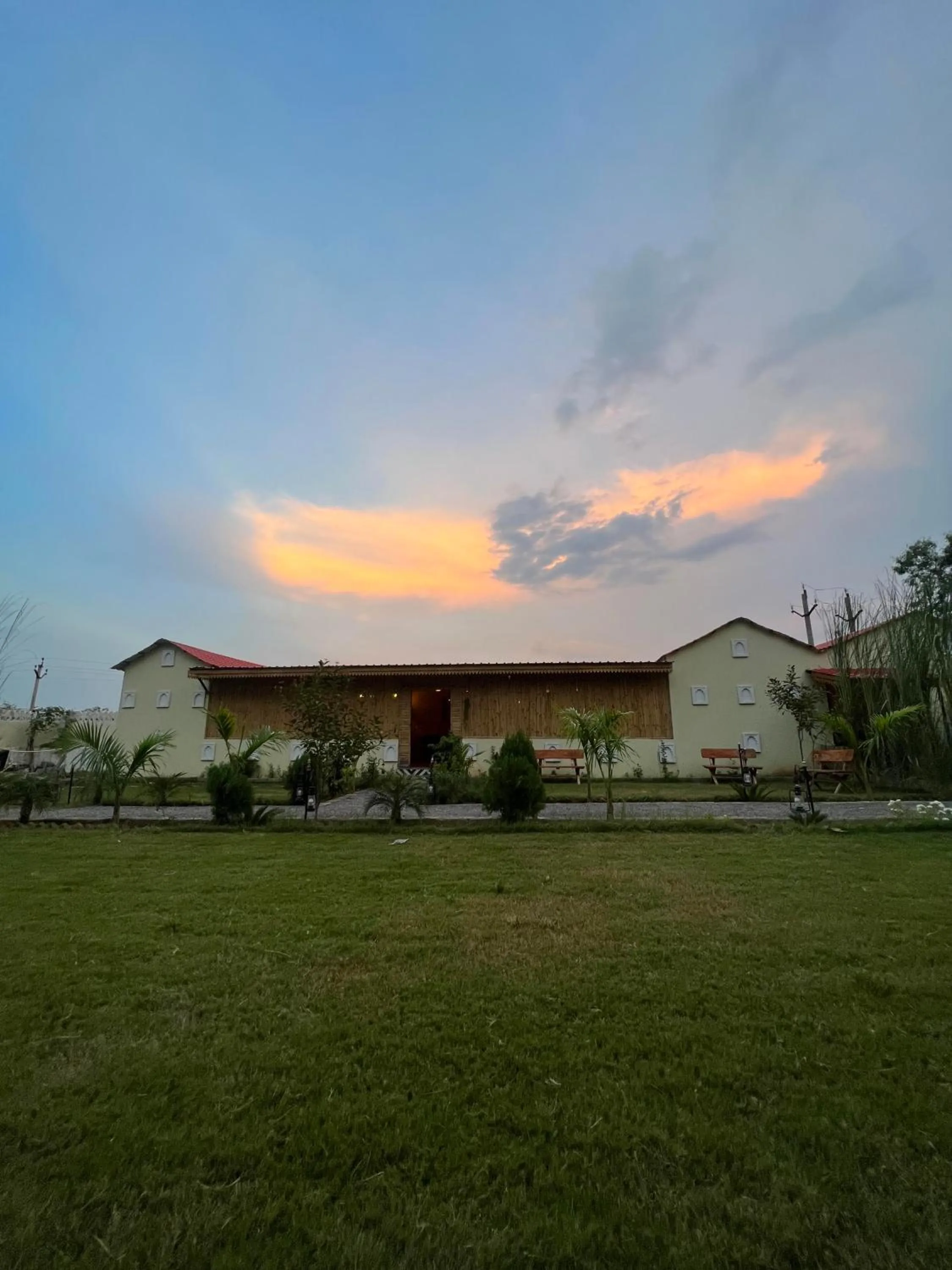 Property building in Rann Meadows Ranthambhore