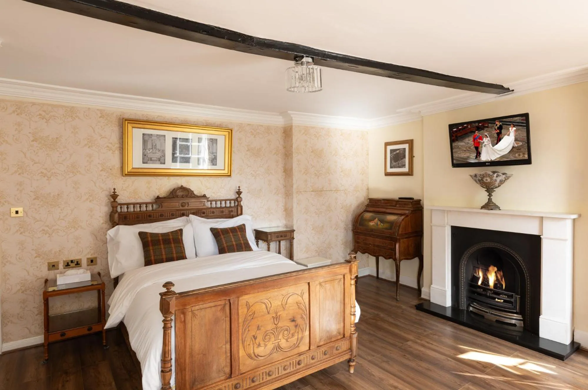 Bed in The French Partridge,