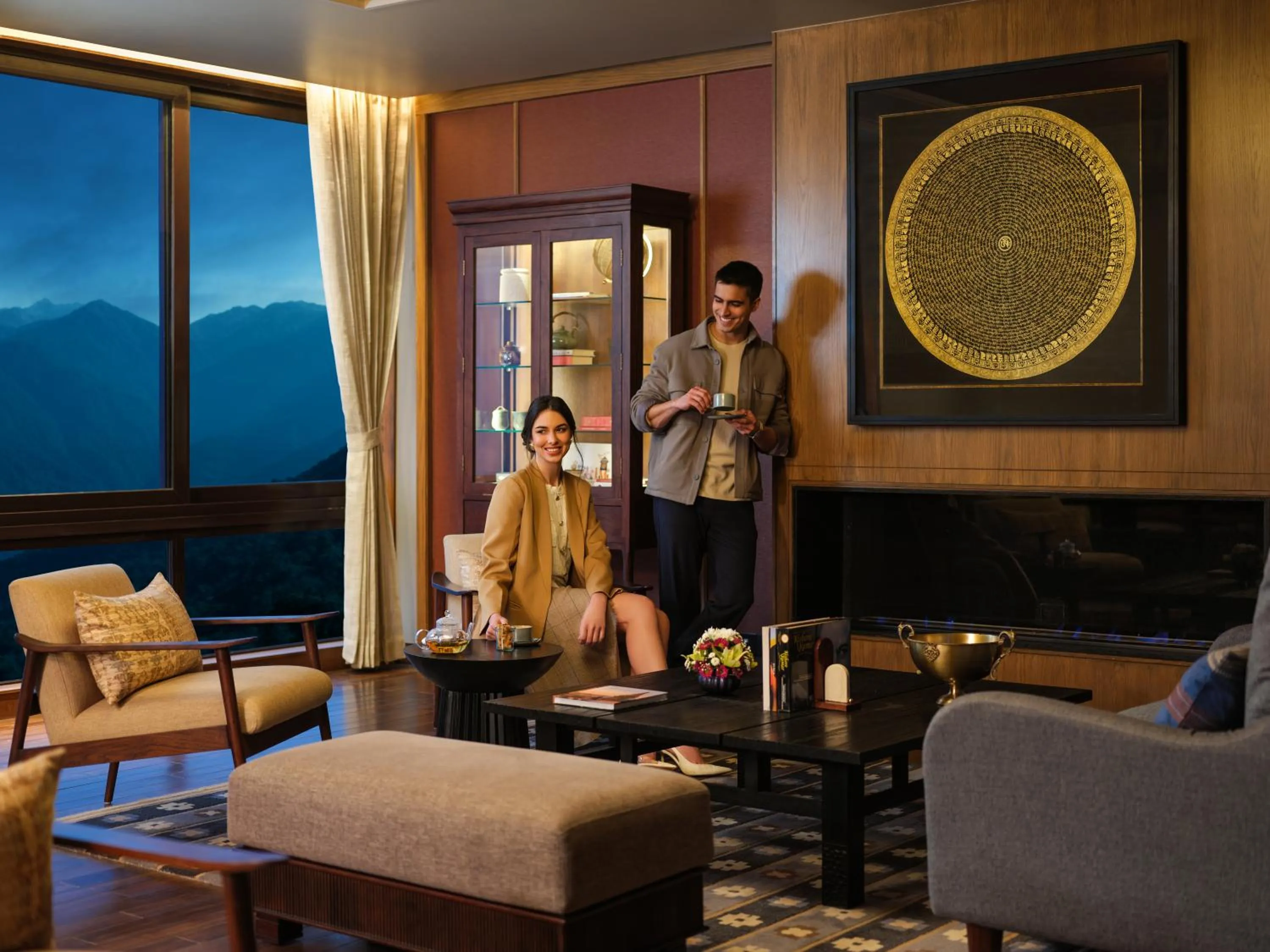 Lounge or bar in Taj Guras Kutir Resort & Spa, Gangtok