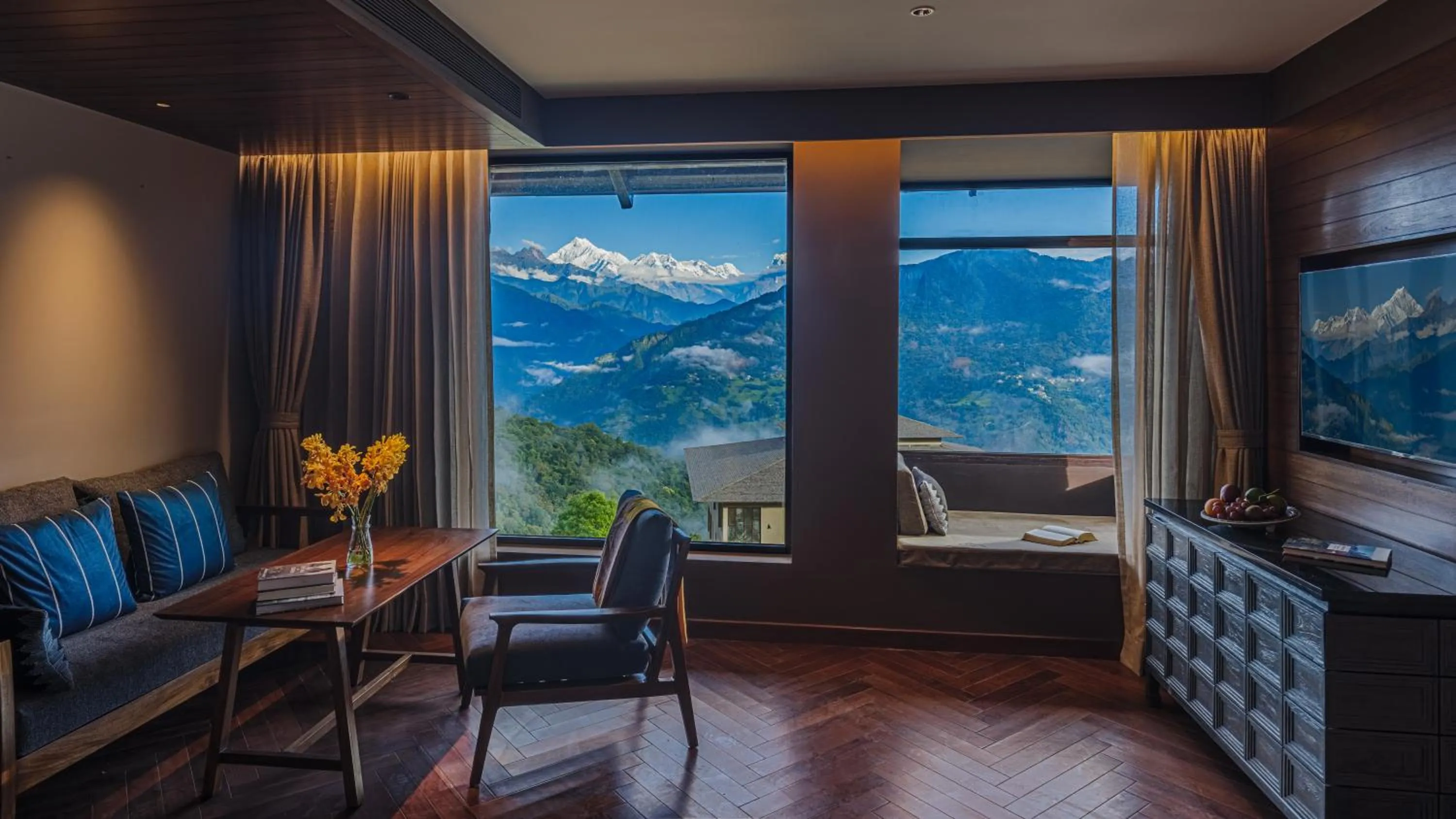 Mountain view in Taj Guras Kutir Resort & Spa, Gangtok