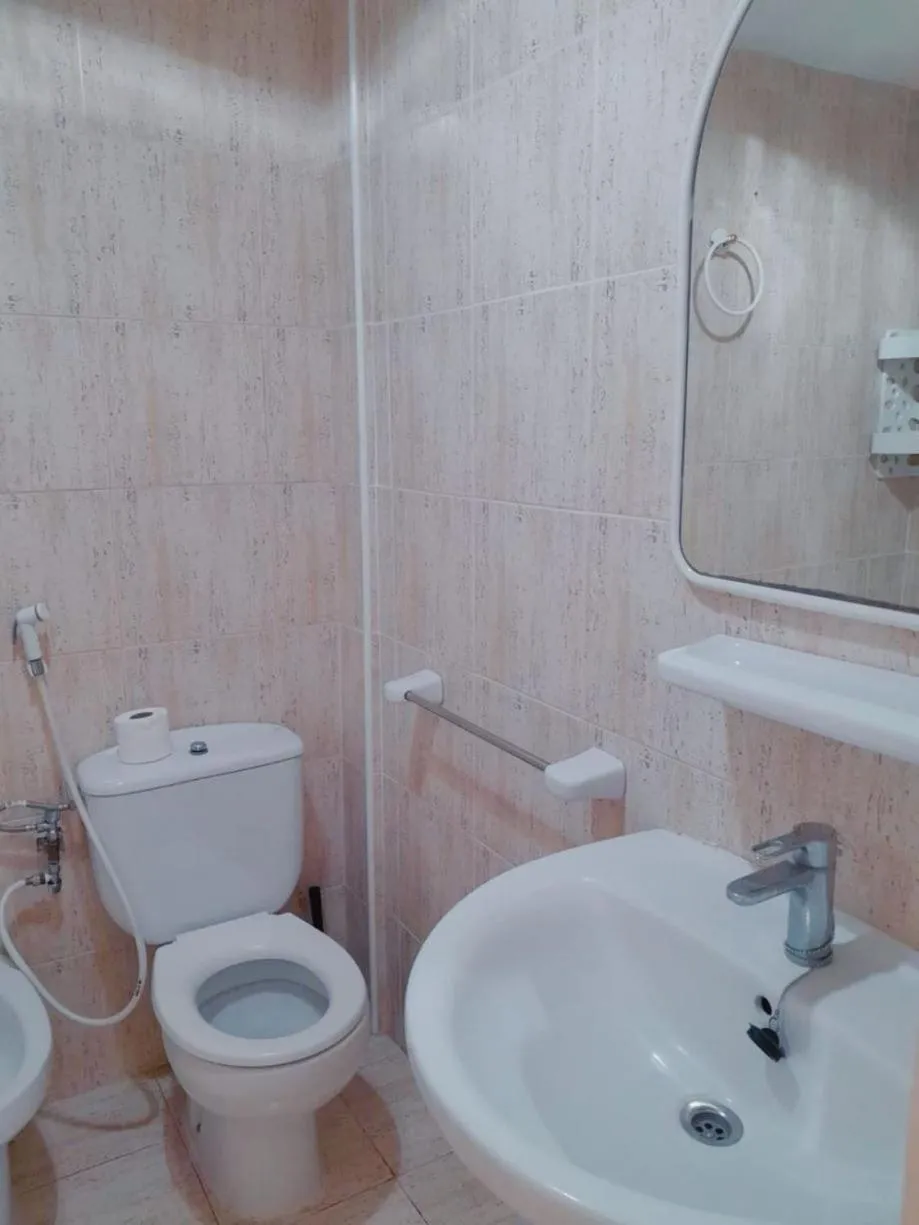 Bathroom in Las torres Alquilevante