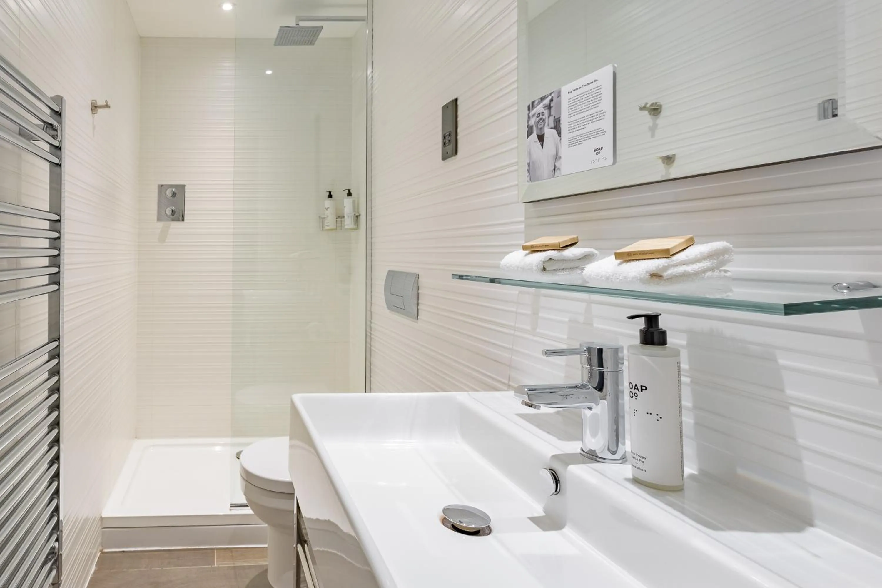 Shower in Murrayfield Hotel