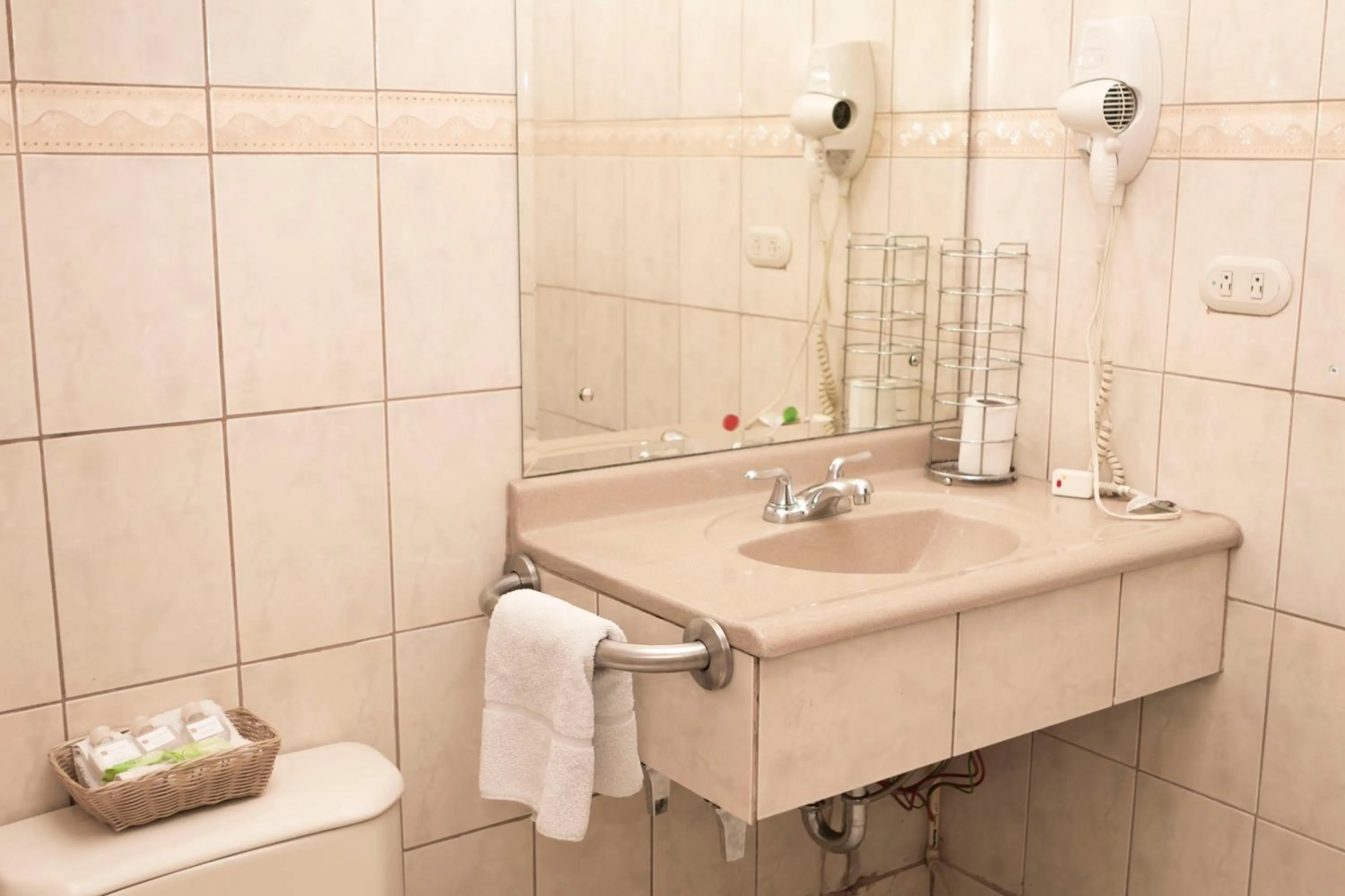 Bathroom in Hotel Novo