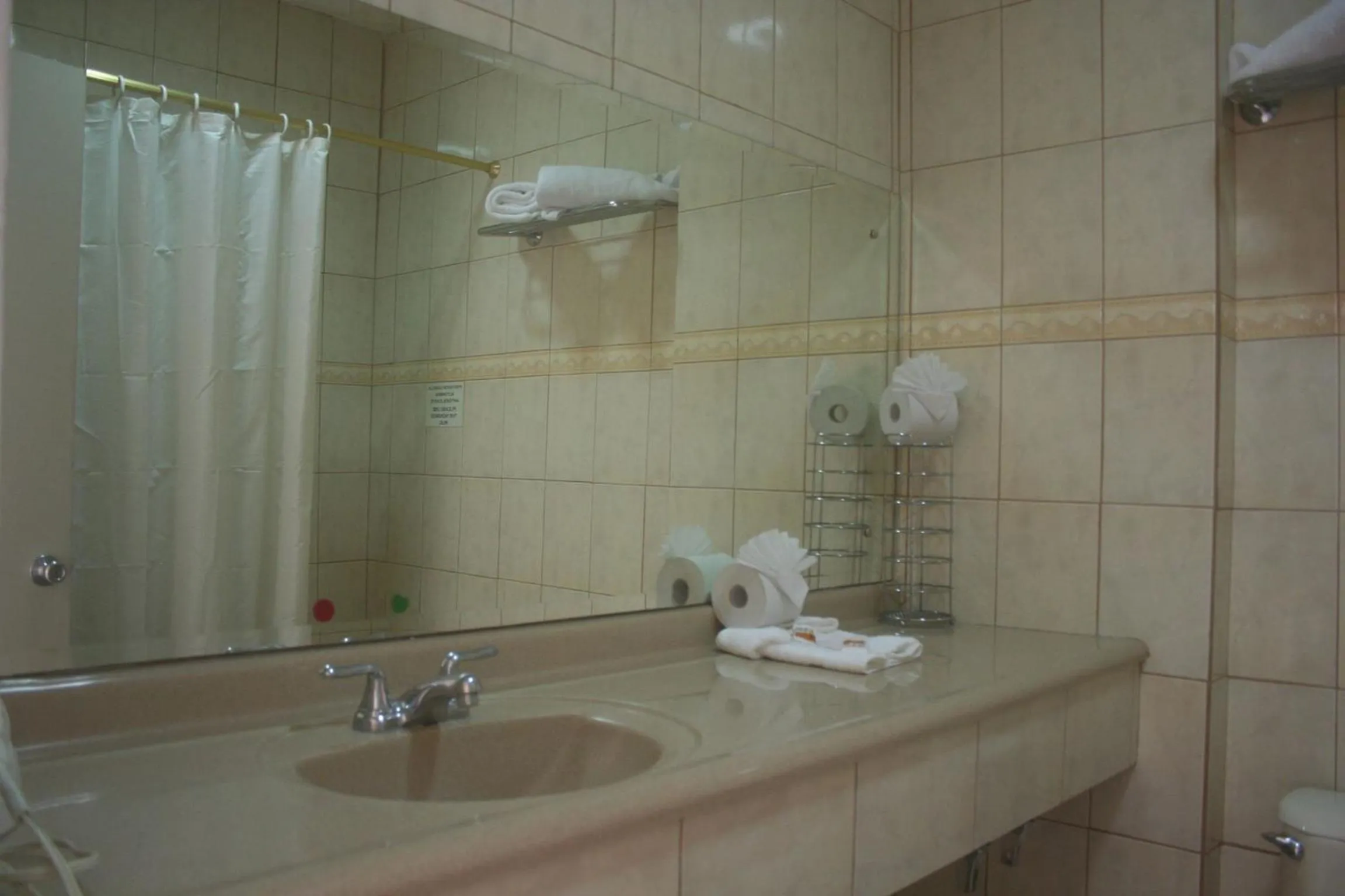 Bathroom in Hotel Novo