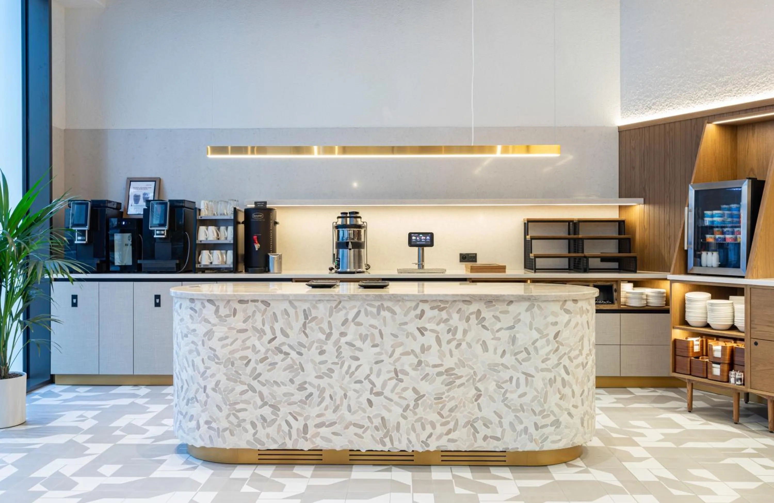 Restaurant/places to eat in Qubus Hotel Katowice