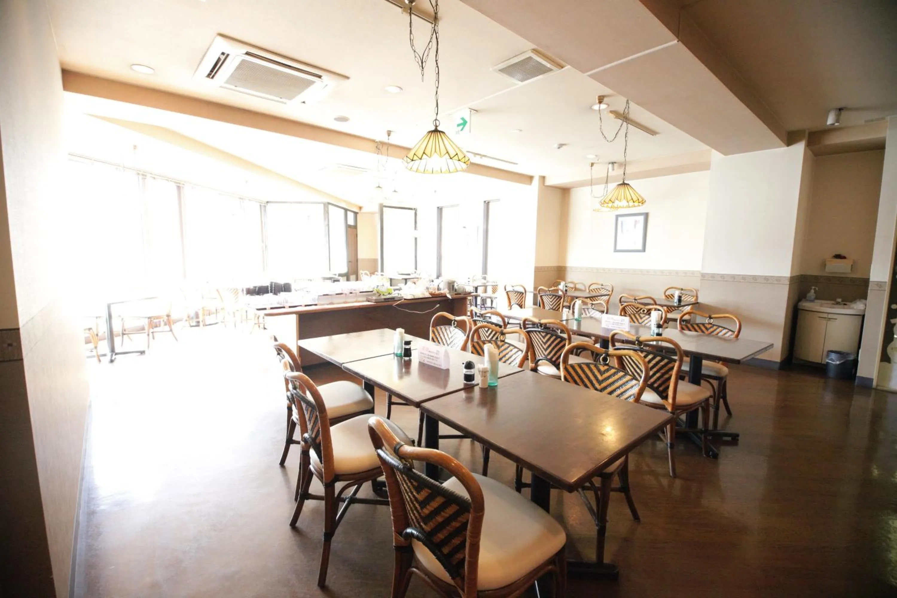 Restaurant/places to eat in Kuretake Inn Gotemba Inter Gold Cabin