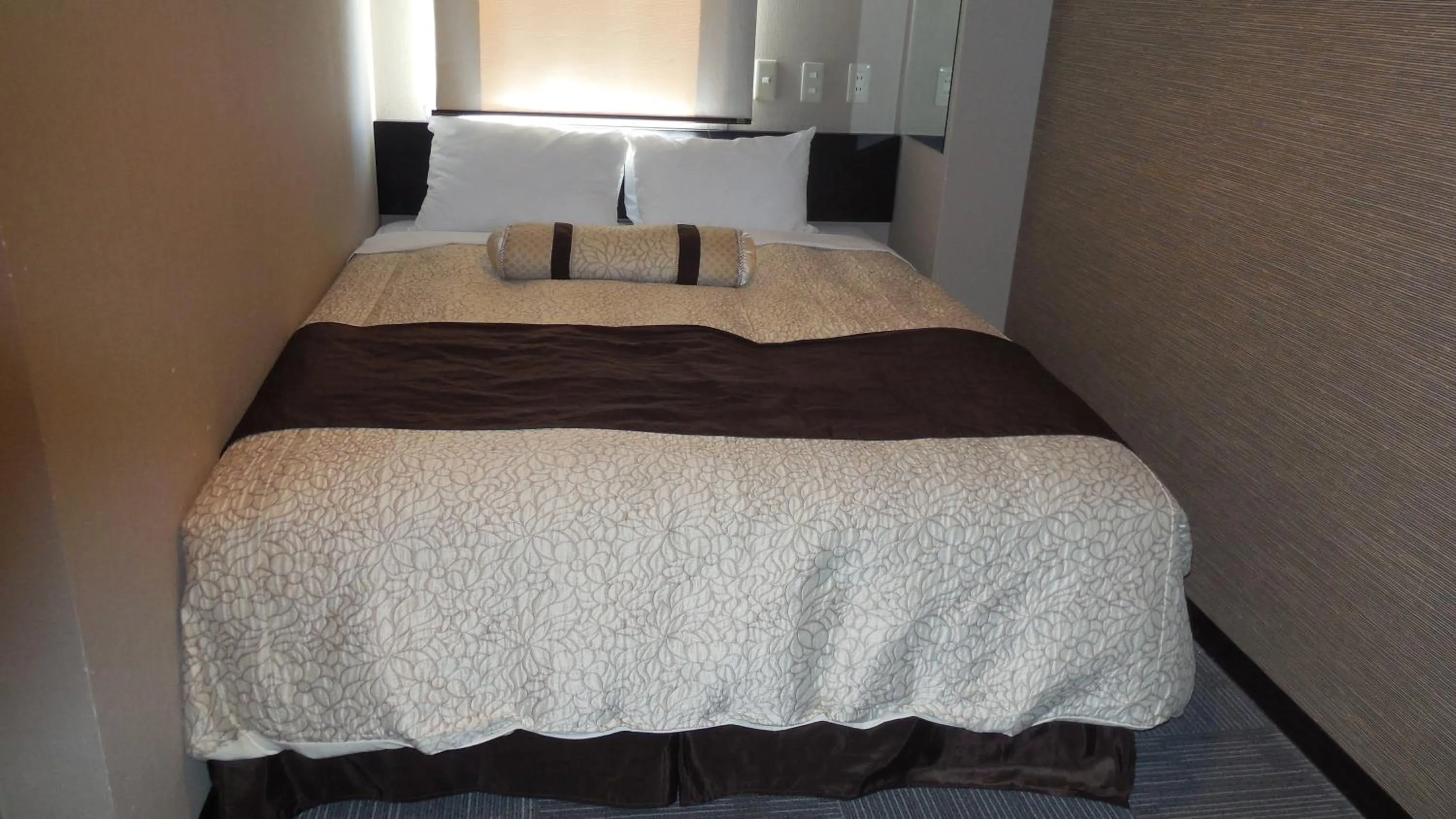 Bed in Kuretake Inn Gotemba Inter Gold Cabin