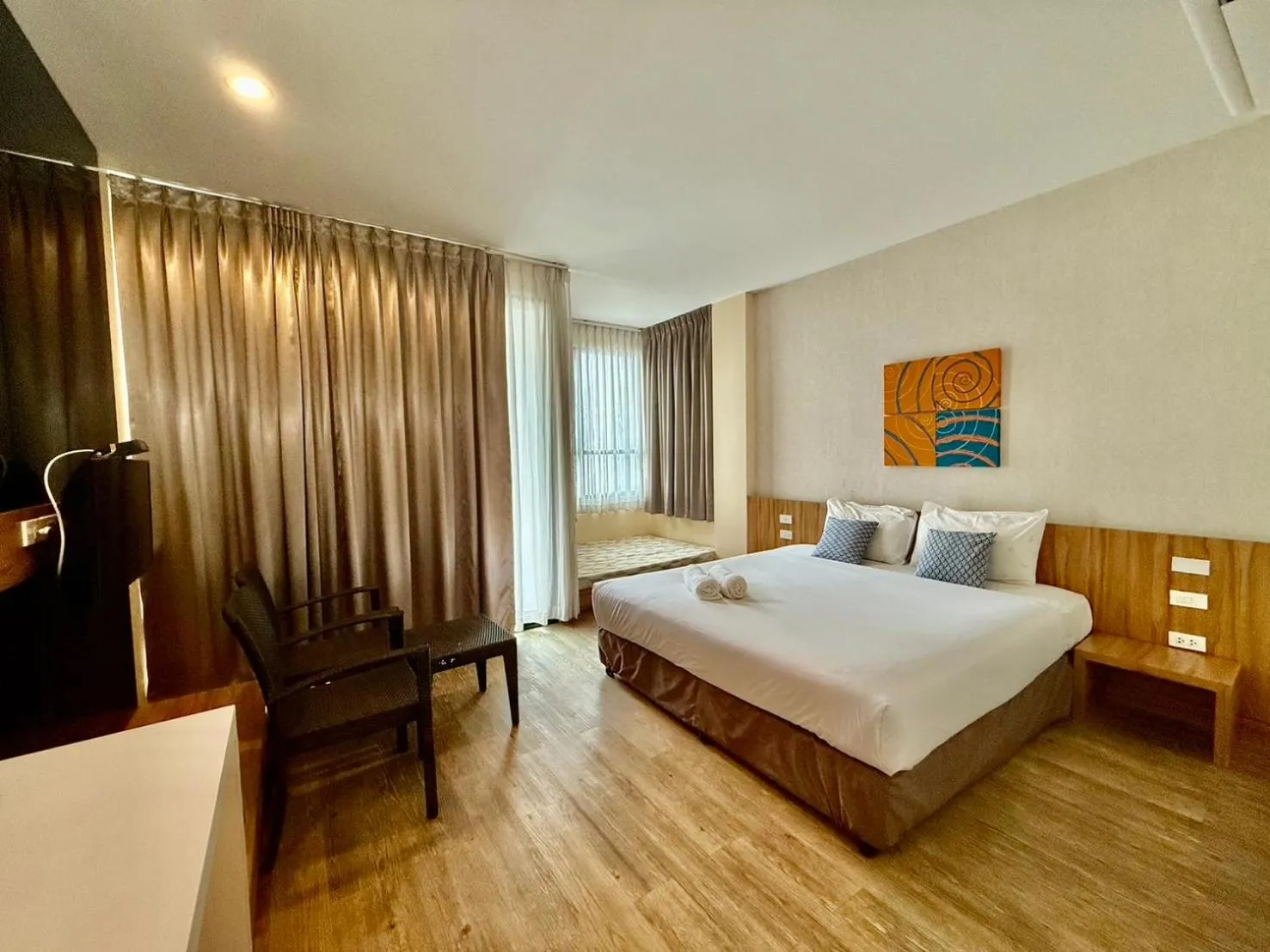 Bedroom, Bed in Apo Hotel