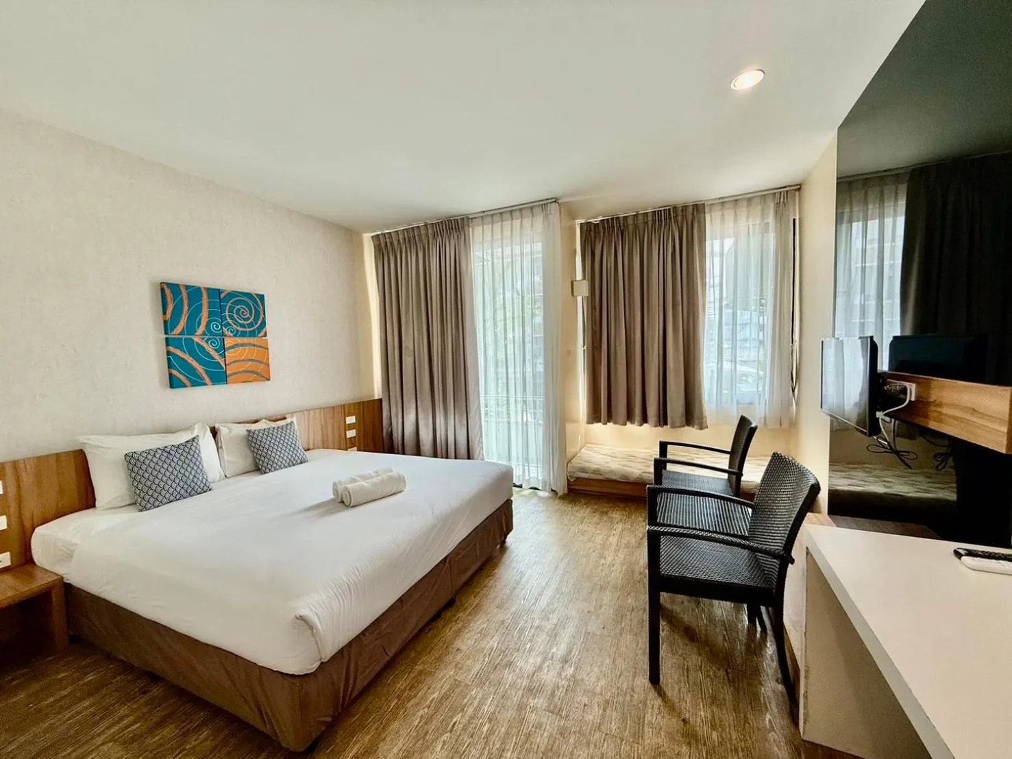 Bedroom, Bed in Apo Hotel