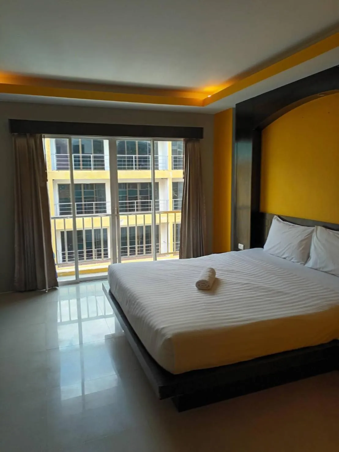 Bed in New Lavender Hotel Patong