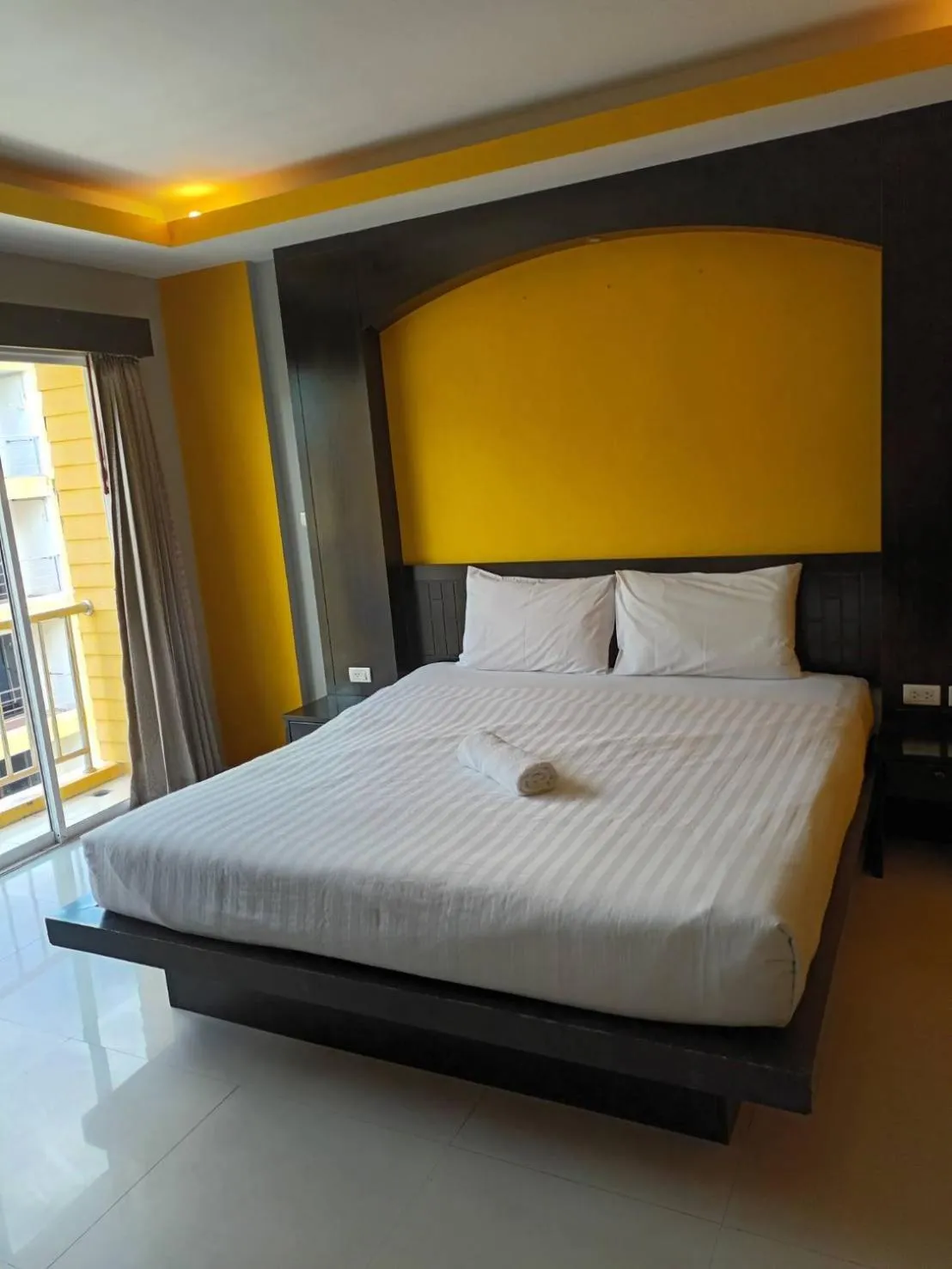 Bed in New Lavender Hotel Patong