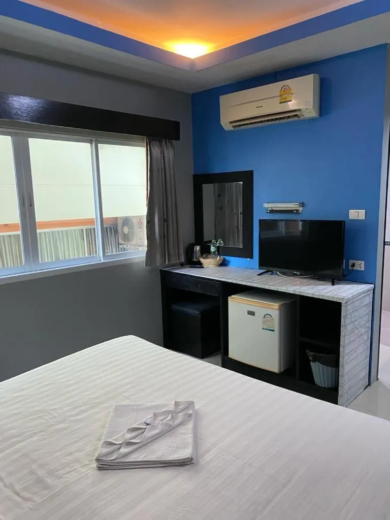 Bed in New Lavender Hotel Patong