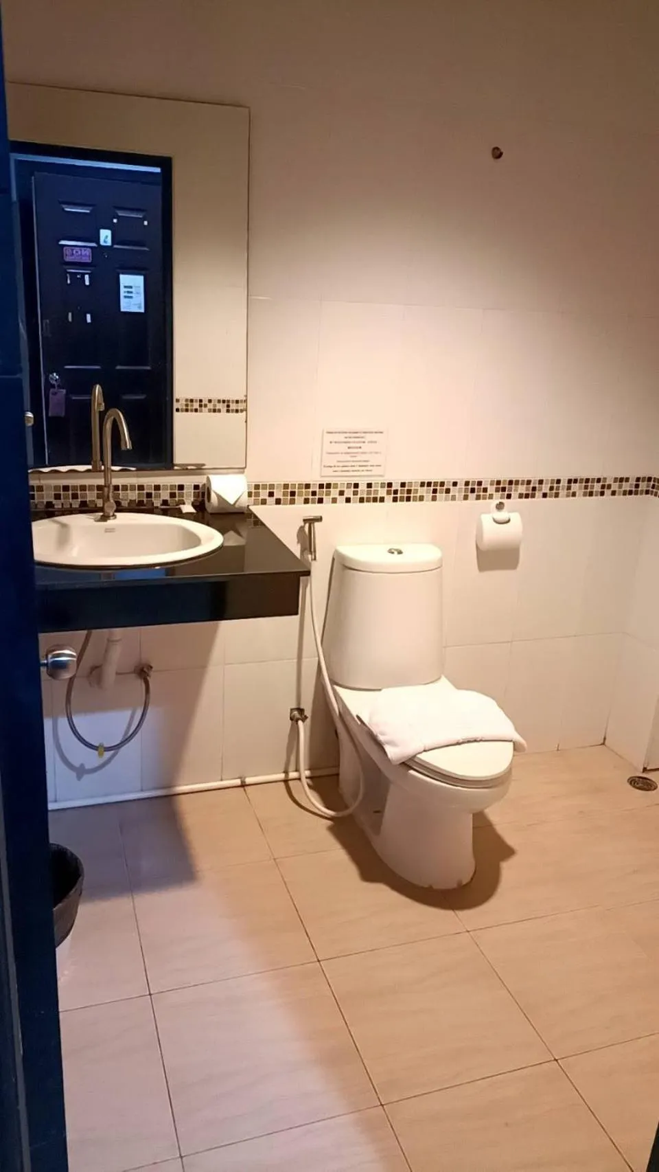 Toilet in New Lavender Hotel Patong